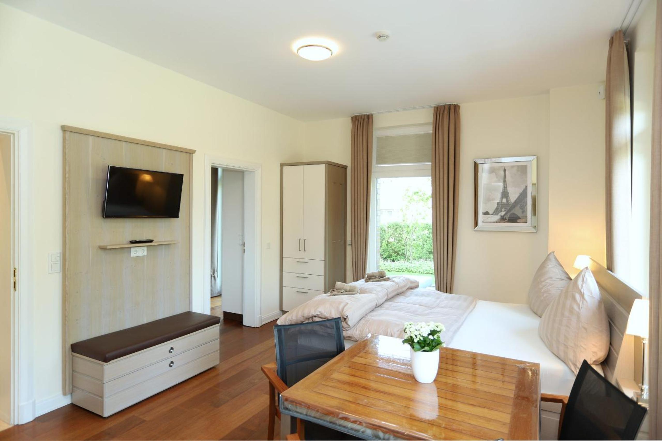 Villa Schmidt Apartments - Strandhaus direkt am Meer mit Sauna, Sport und Dünengarten - Komfort