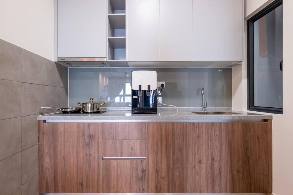 M Vertica KL Residence Tower E by Feel Home