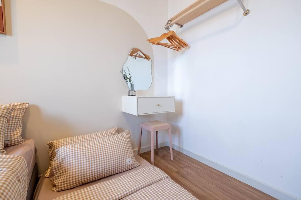 M Vertica 3BR 9Pax Sunway Velocity MRT AEON中文房东IKEA