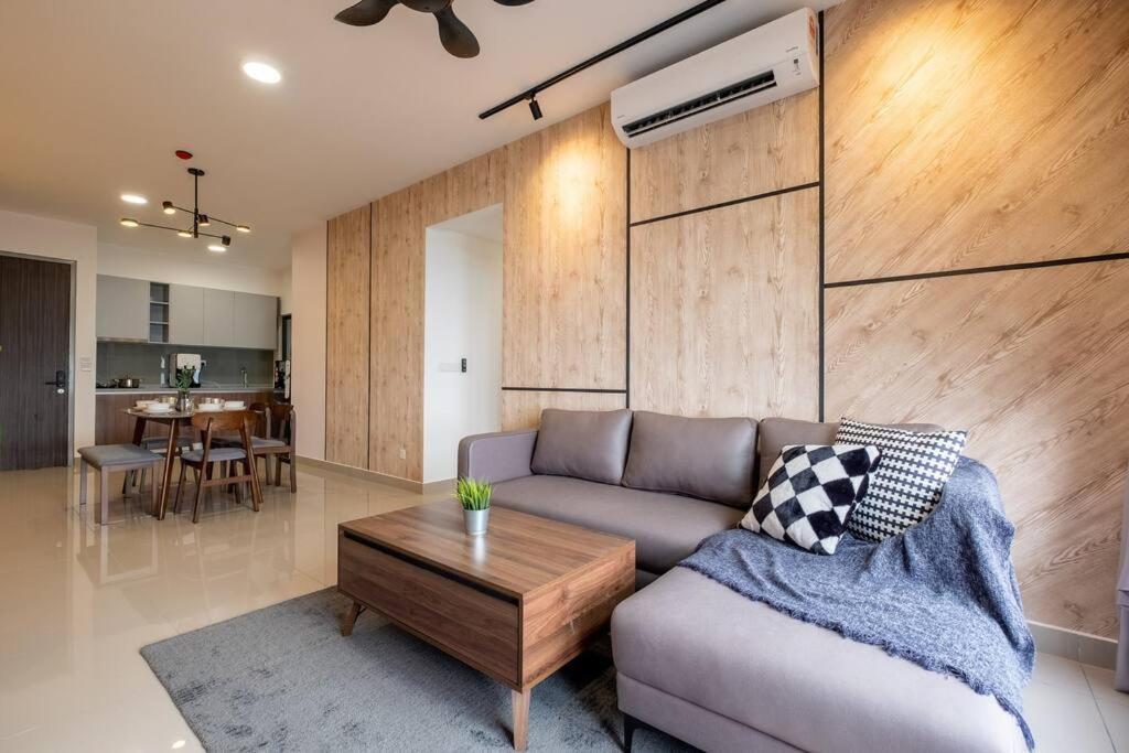 M Vertica KL Residence Tower E by Feel Home