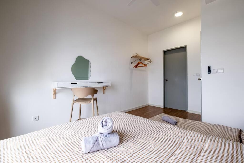 M Vertica 3BR 9Pax Sunway Velocity MRT AEON中文房东IKEA