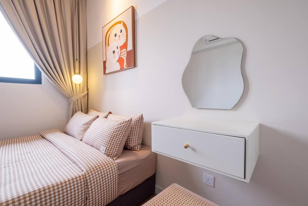 M Vertica 3BR 9Pax Sunway Velocity MRT AEON中文房东IKEA