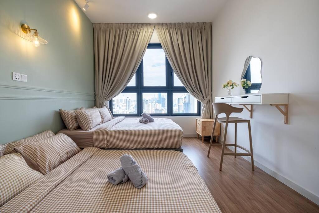 M Vertica 3BR 9Pax Sunway Velocity MRT AEON中文房东IKEA