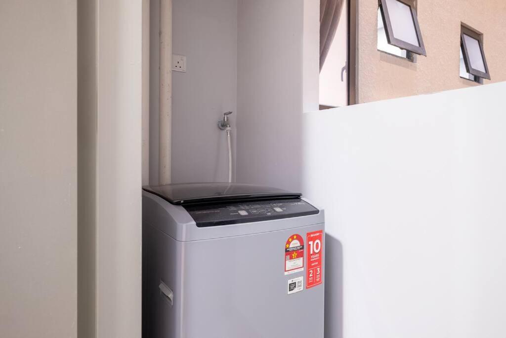 M Vertica 3BR 9Pax Sunway Velocity MRT AEON中文房东IKEA