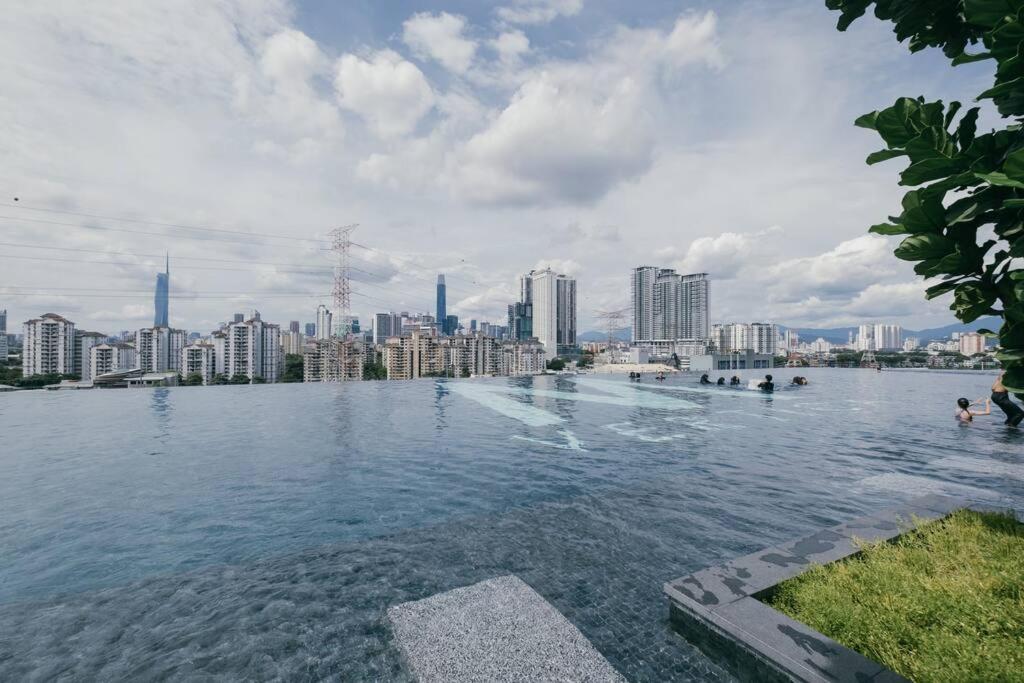 M Vertica KL Residence Tower E by Feel Home