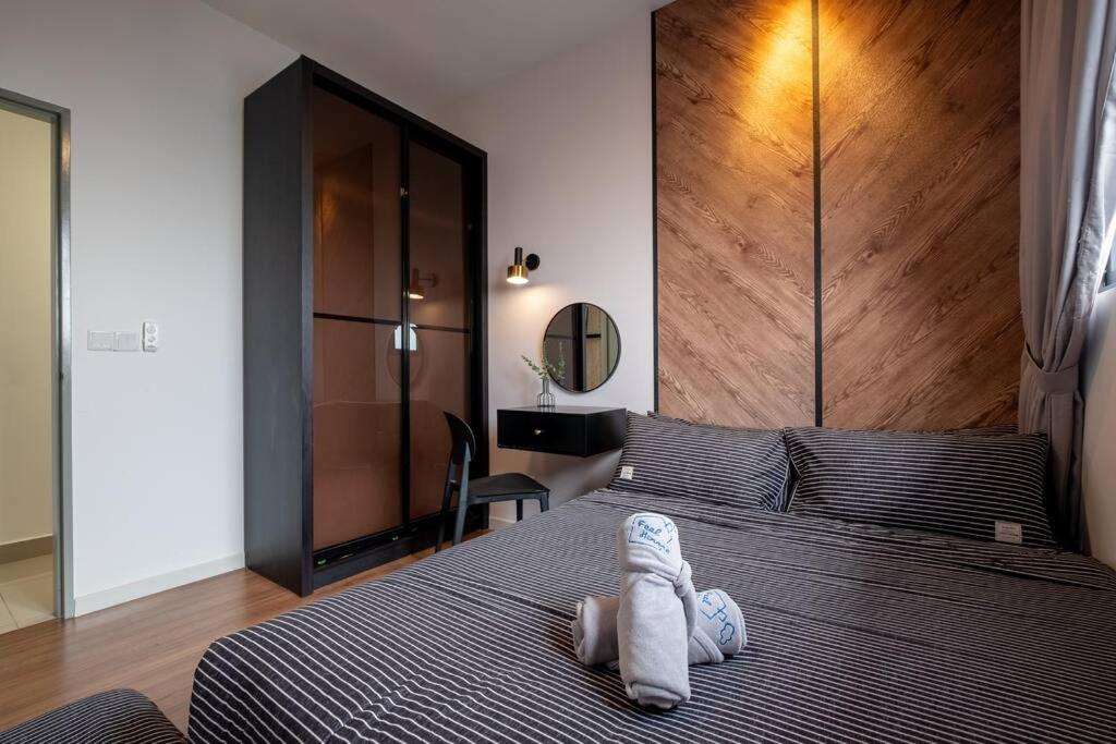 M Vertica KL Residence Tower E by Feel Home
