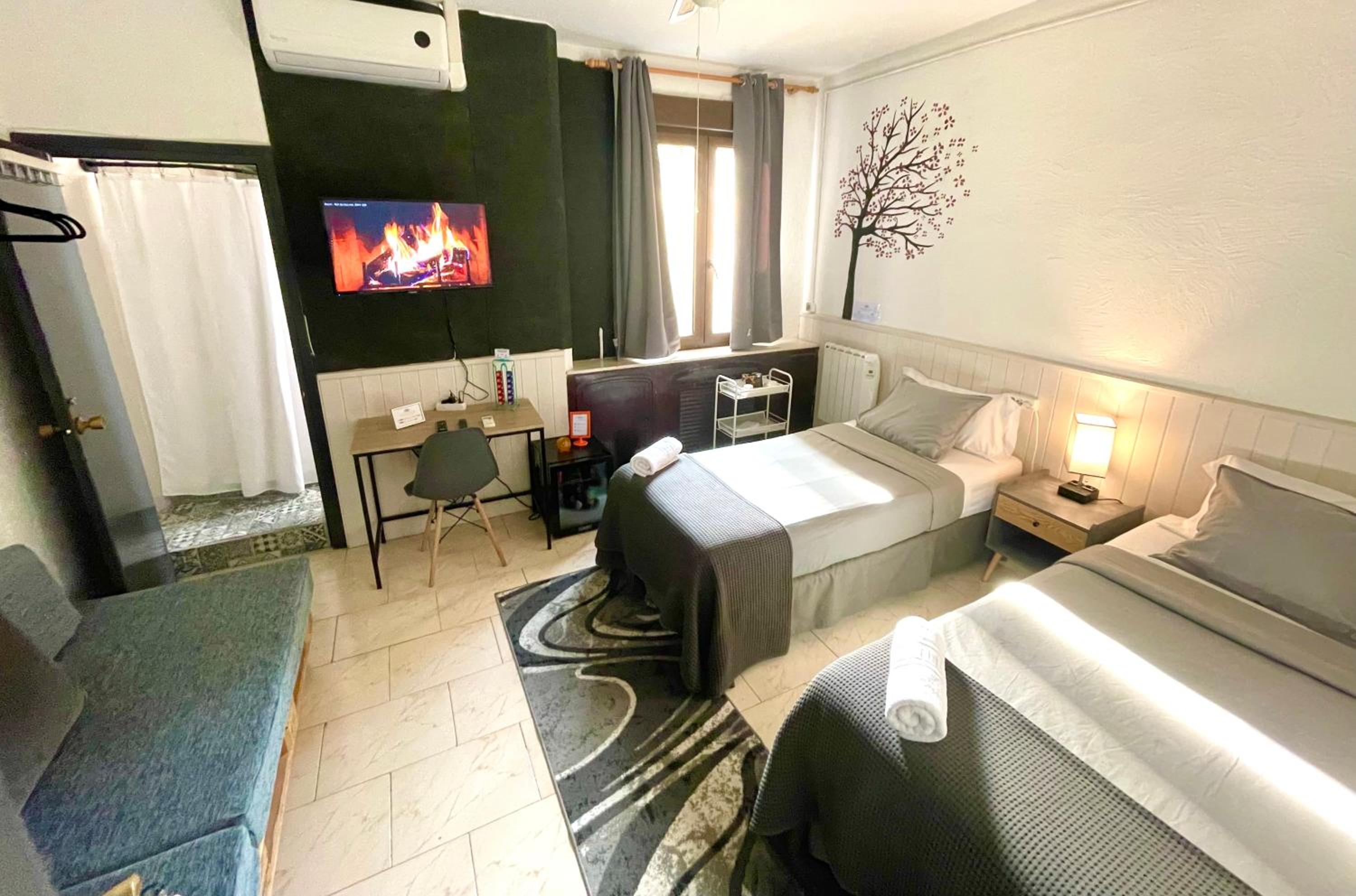 hotel room