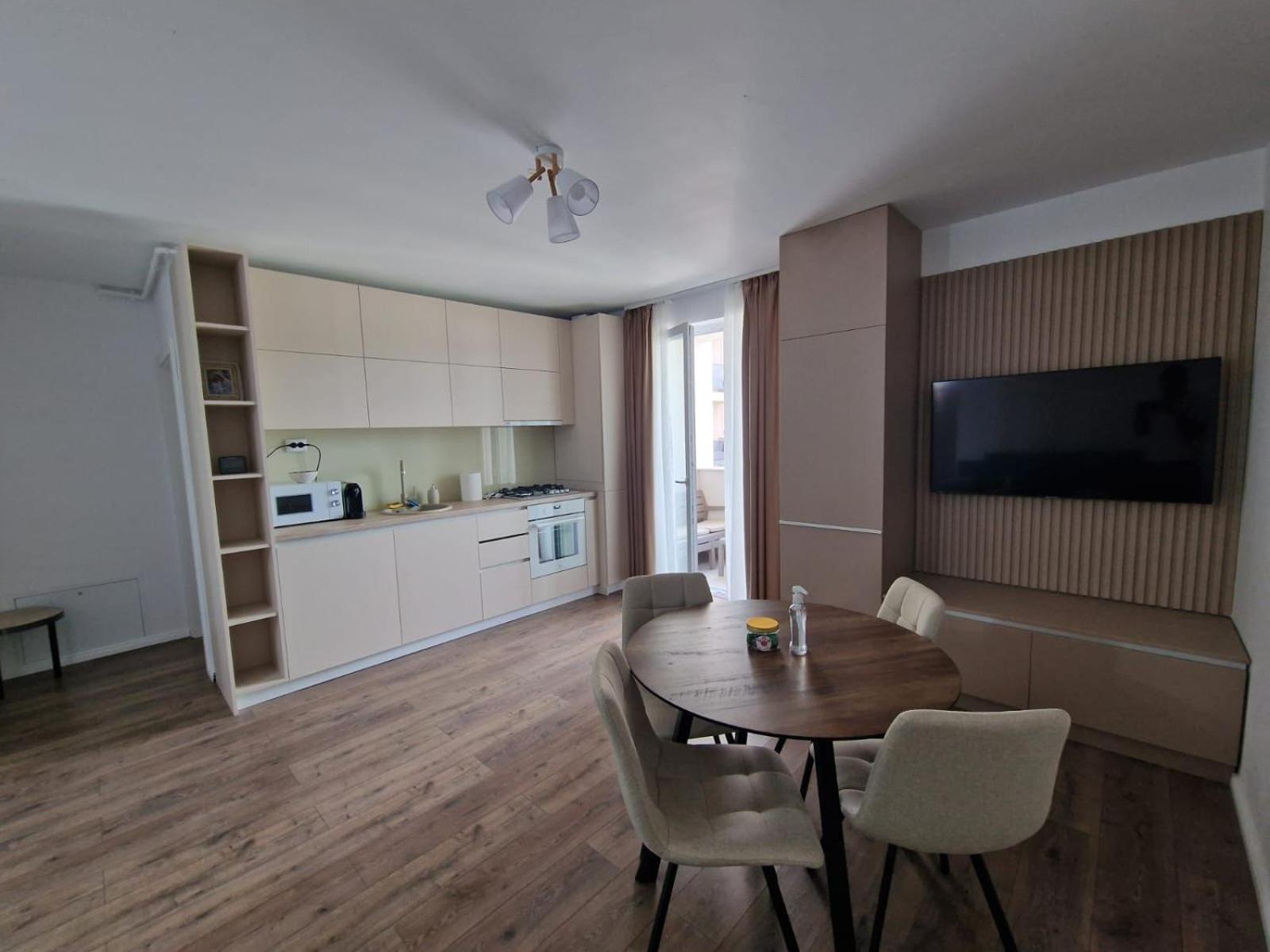 Blue apartment nearby Amethyst & Vivo Mall view 2