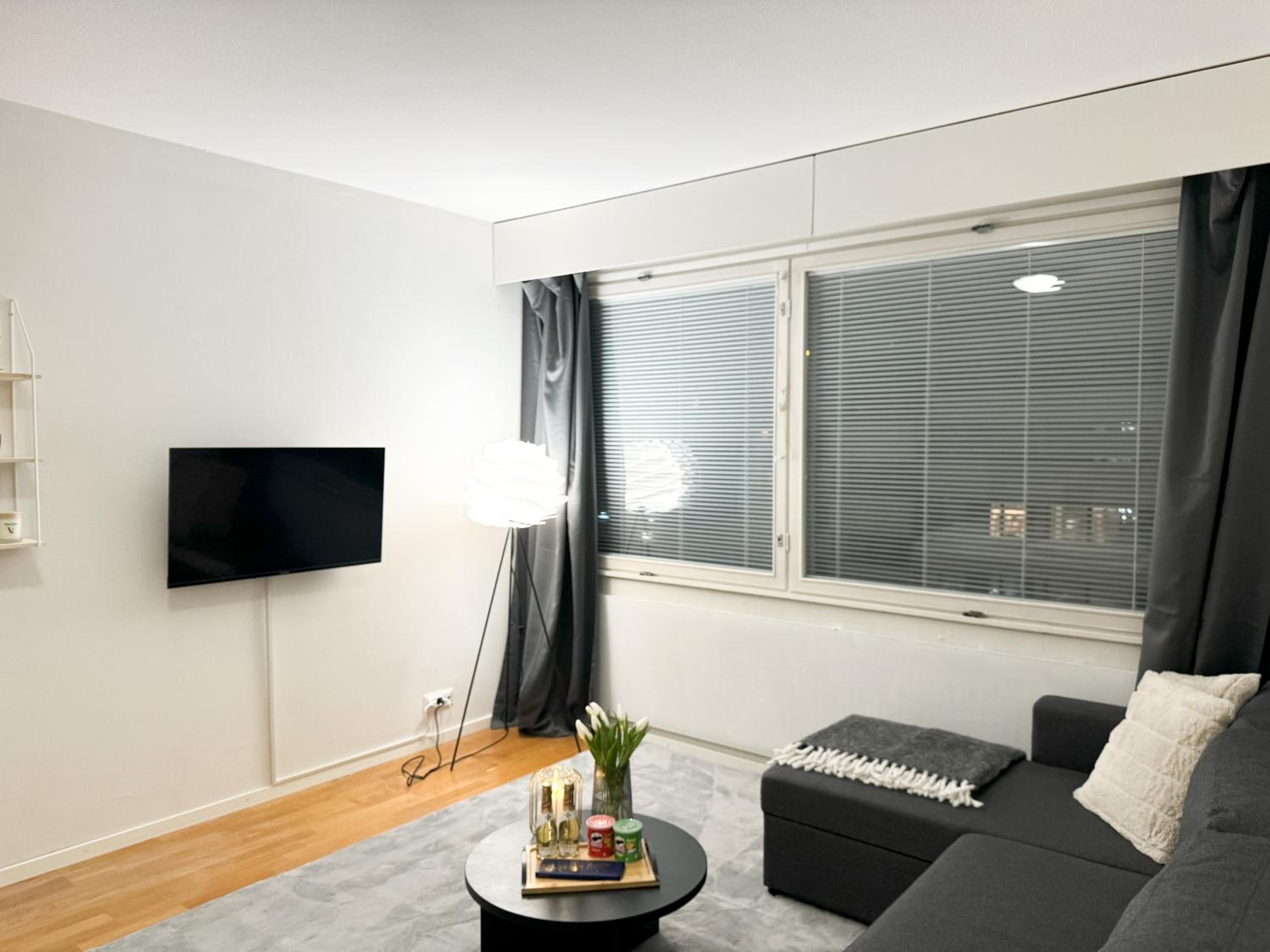 Aurora City Studio By BookLapland