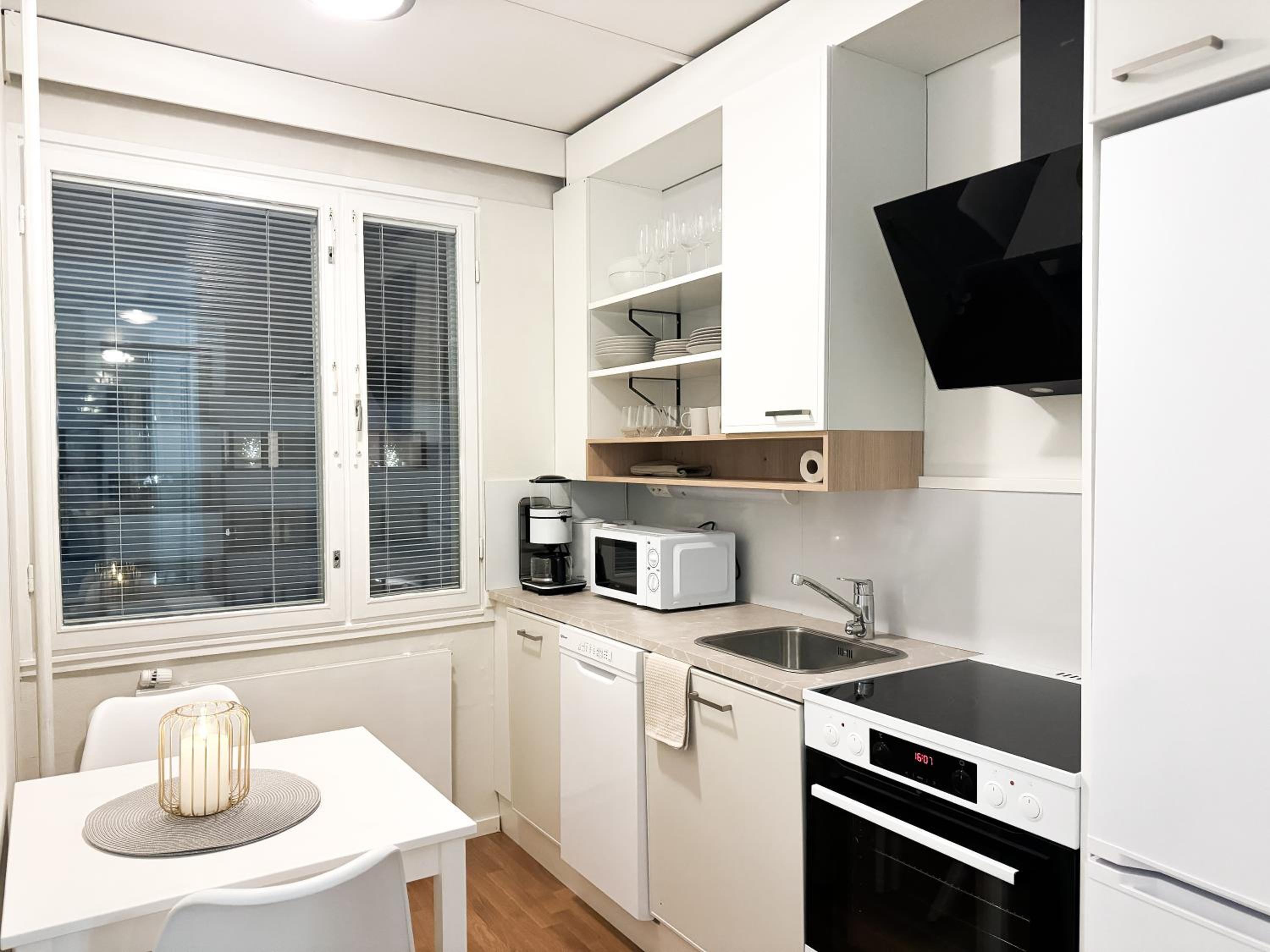 Aurora City Studio By BookLapland