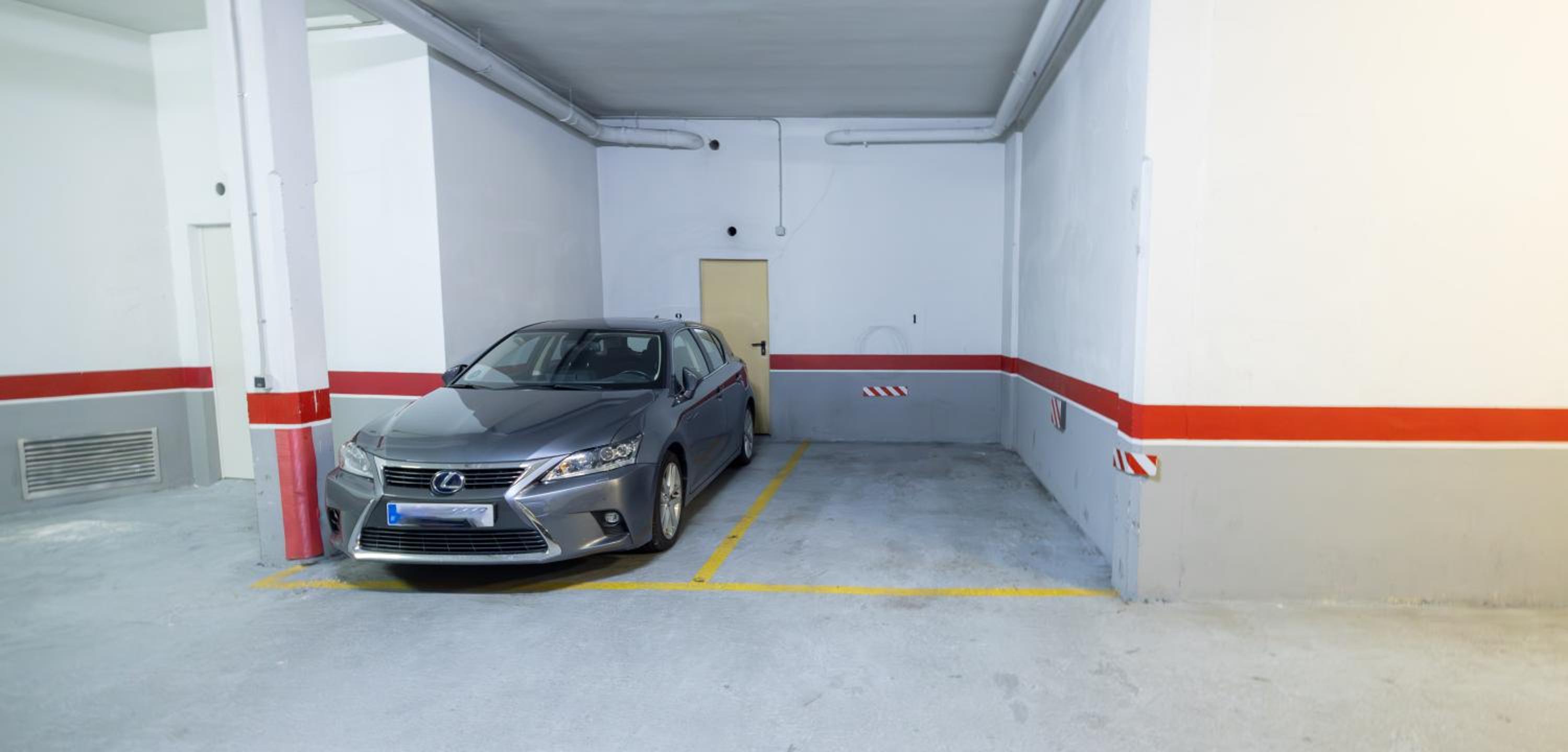 Atuaire Home La Merced en el centro histórico de Burgos PARKING INCLUIDO
