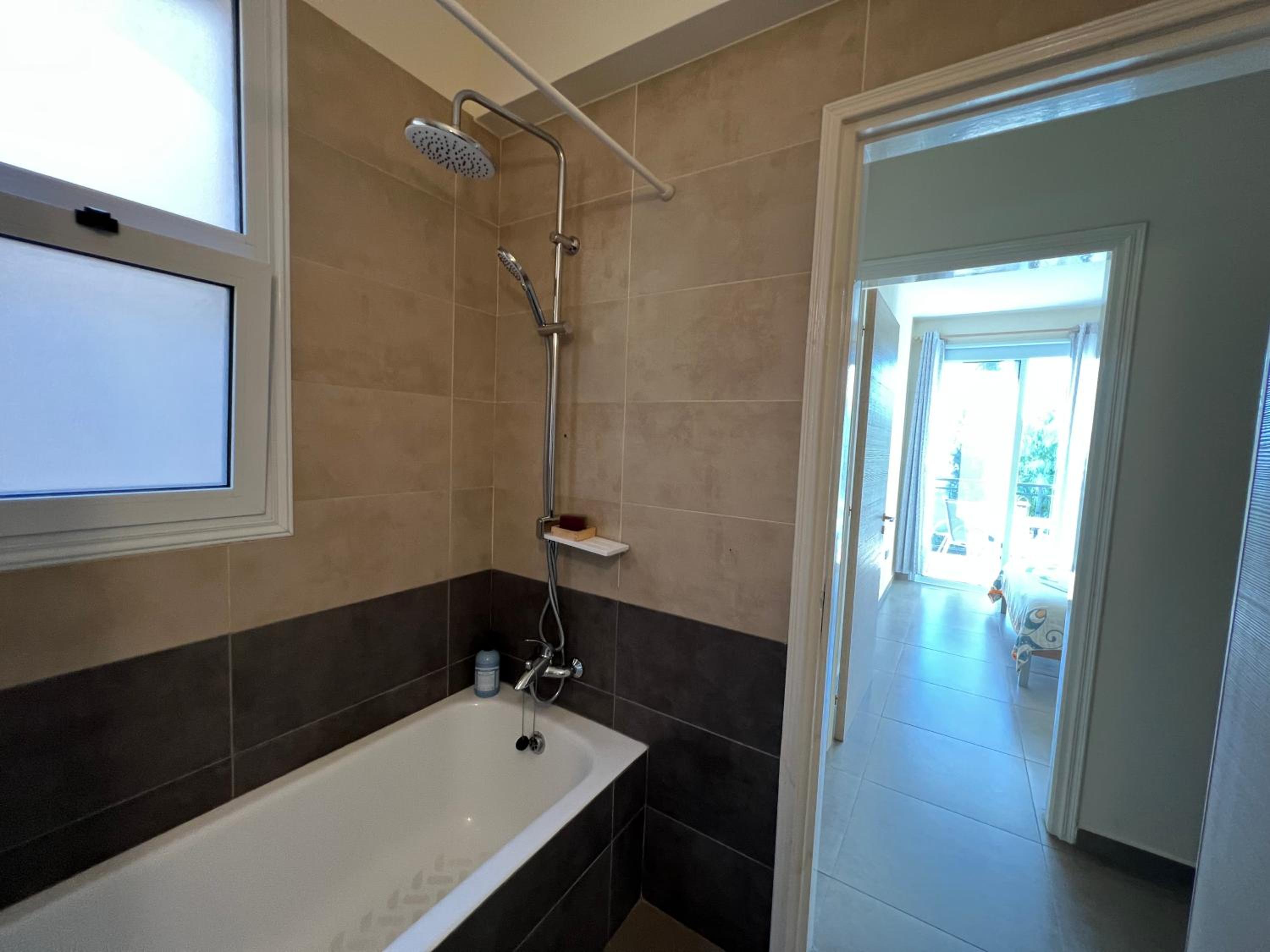 Sea-View Eco-Apartment B110