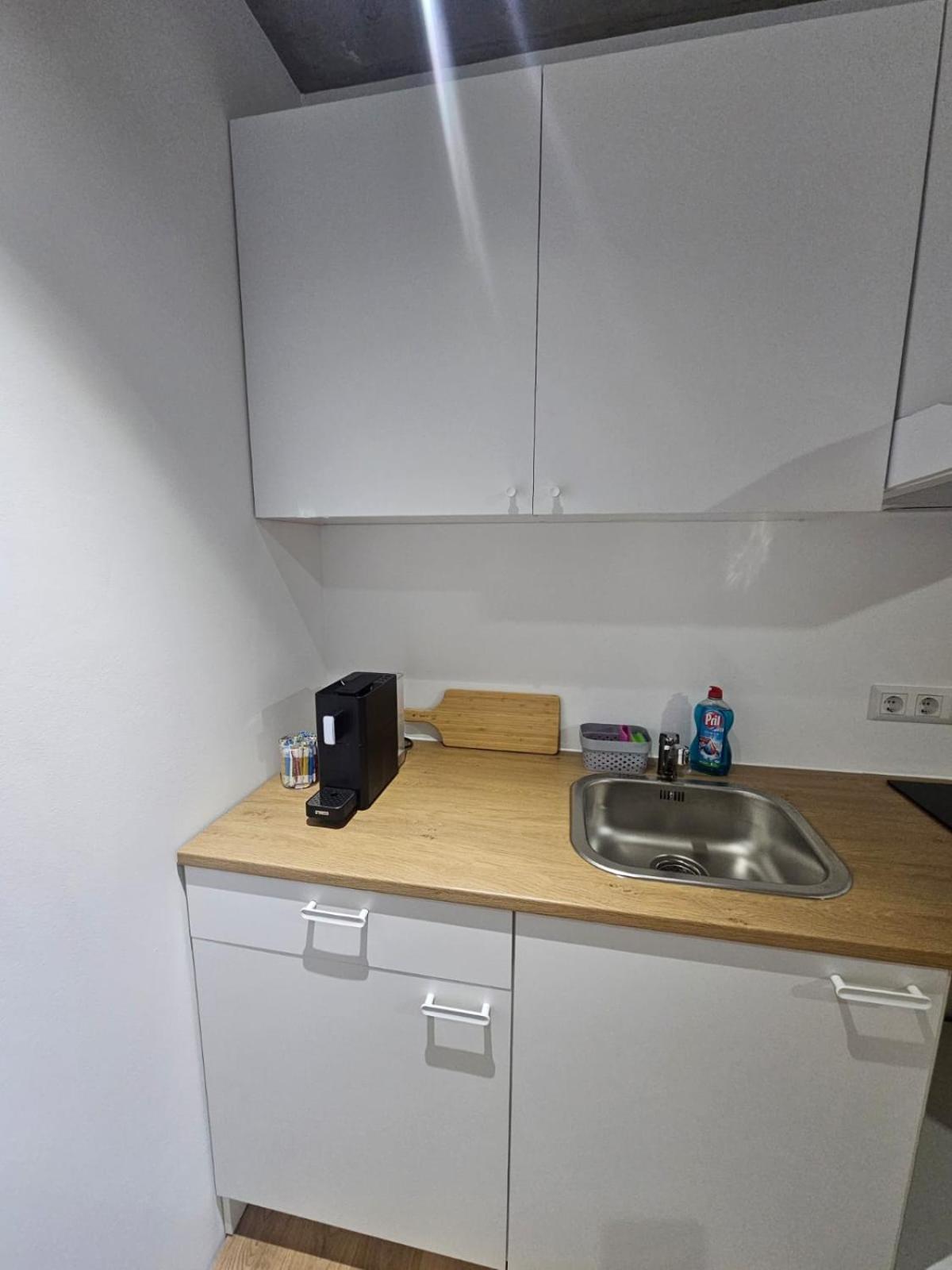 Hoch2 Apartment - Modern, komfortabel & 24h Self-Check-in mit Parkplatz