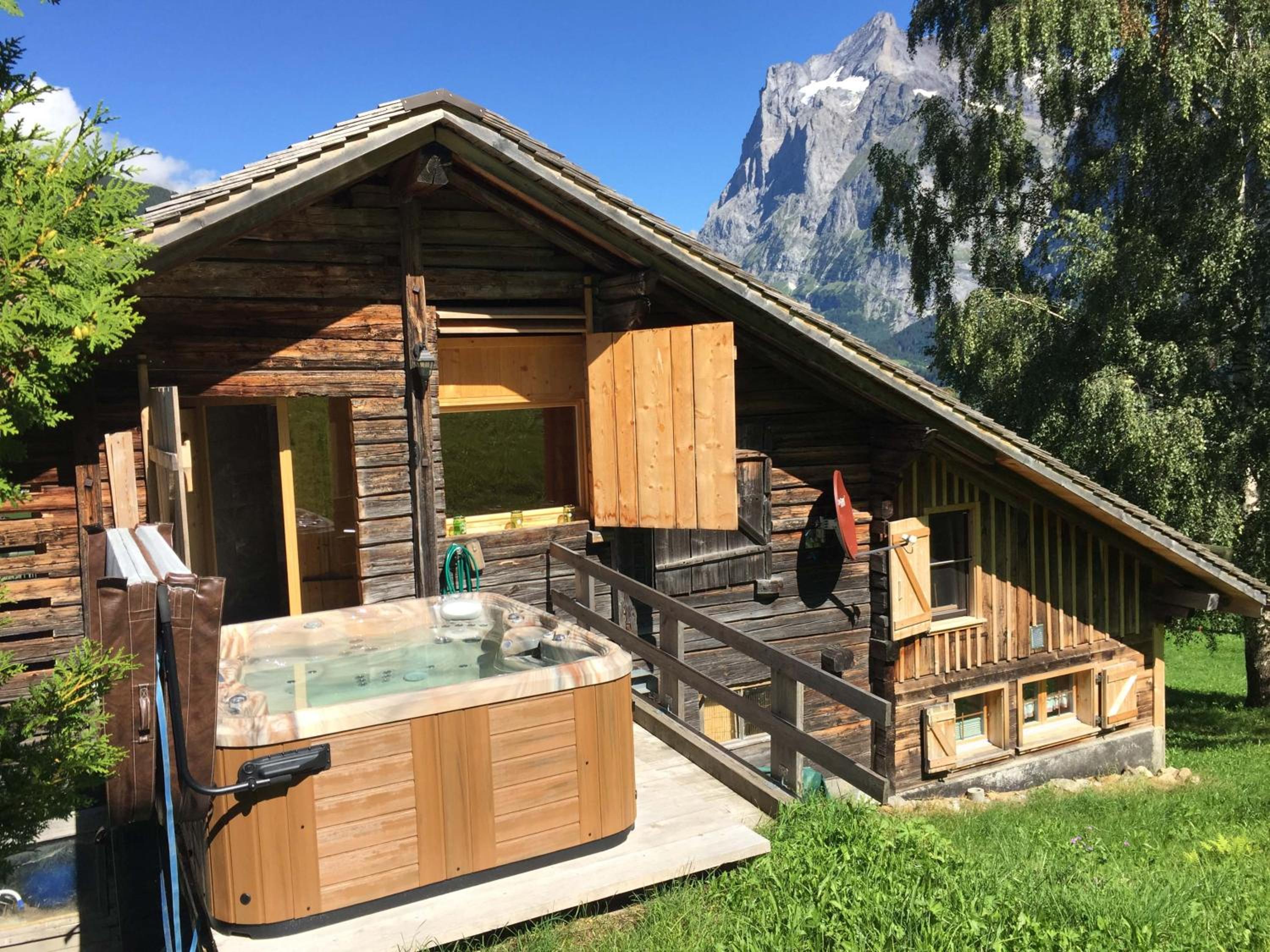 Eigerhome - The Cottage mit Wellness - GRIWA RENT AG