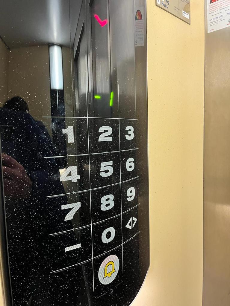 Atuaire Home La Merced en el centro histórico de Burgos PARKING INCLUIDO