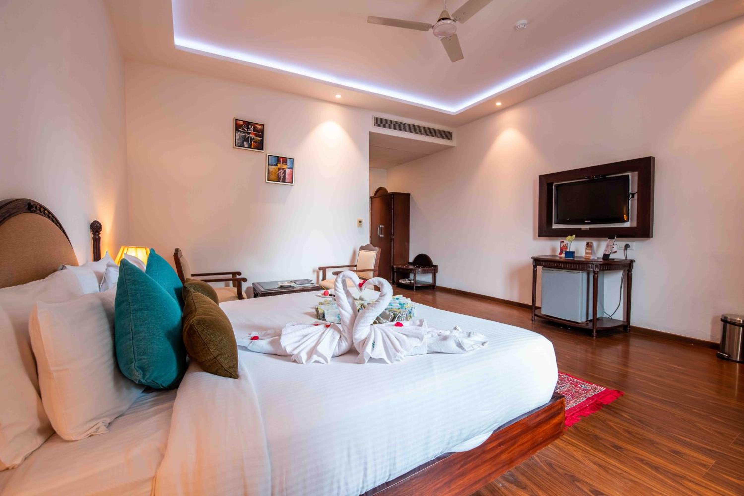 The Fern Surya Resort Kasauli Hills, Dharampur, Series by Marriott