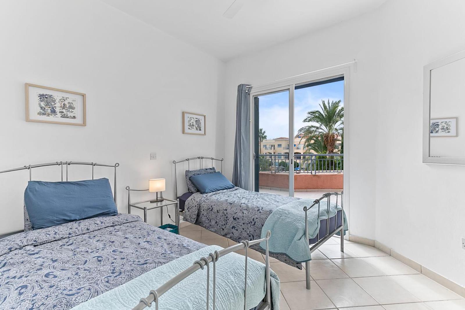 Limnaria Gardens Cozy Apartment by VICHY Holidays