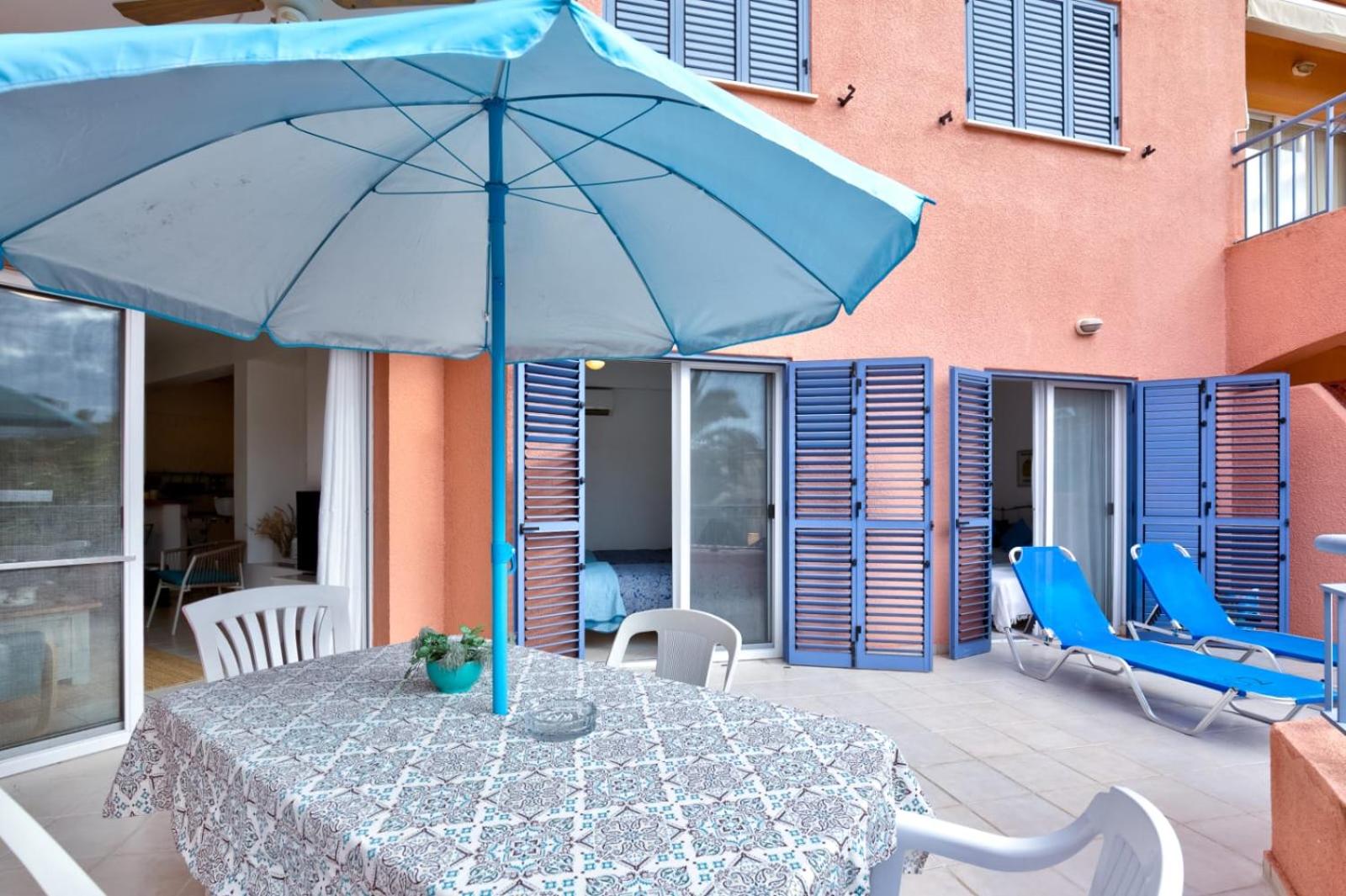 Limnaria Gardens Cozy Apartment by VICHY Holidays