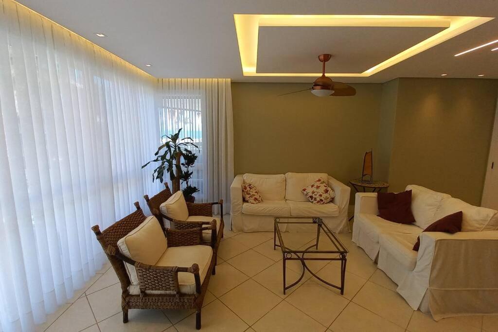 Condominio Agua Marinha, Praia Brava; 3 quartos, frente mar,