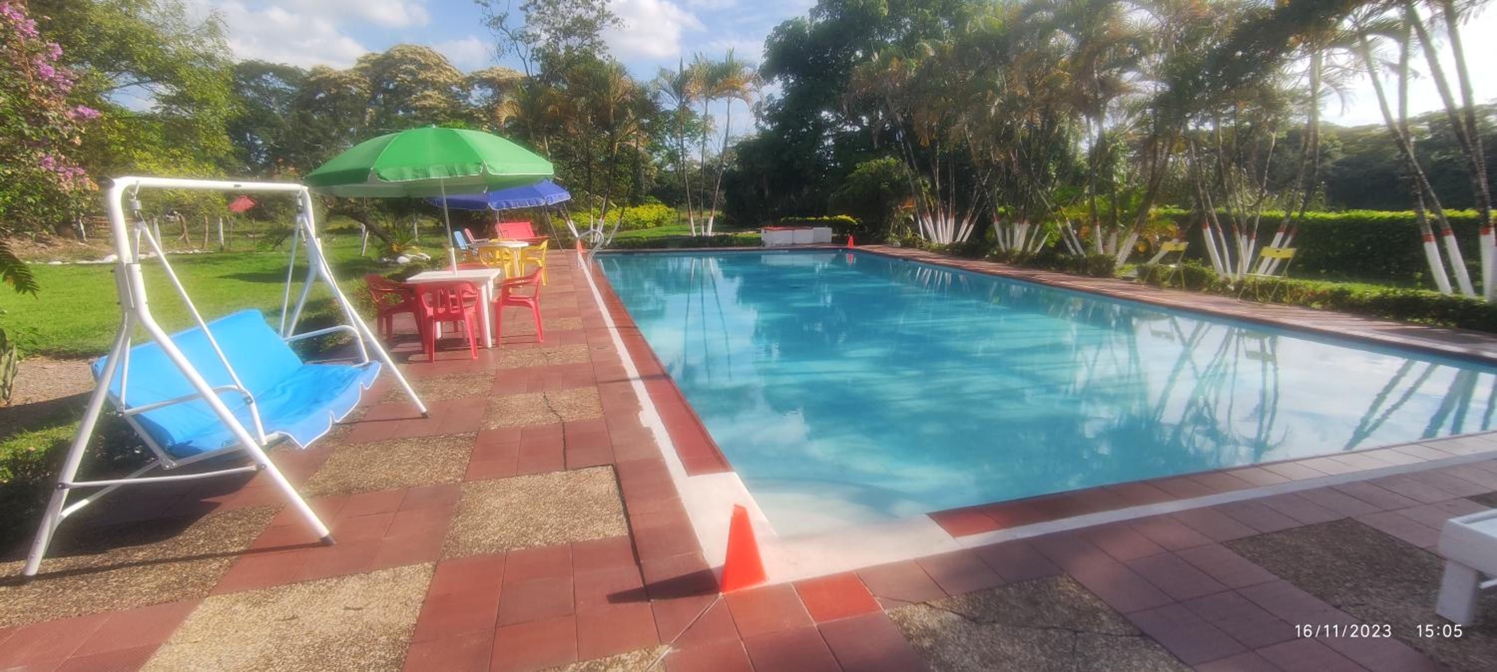 Finca Turistica Rural El Descanso, privada Restrepo, Meta - Colombia