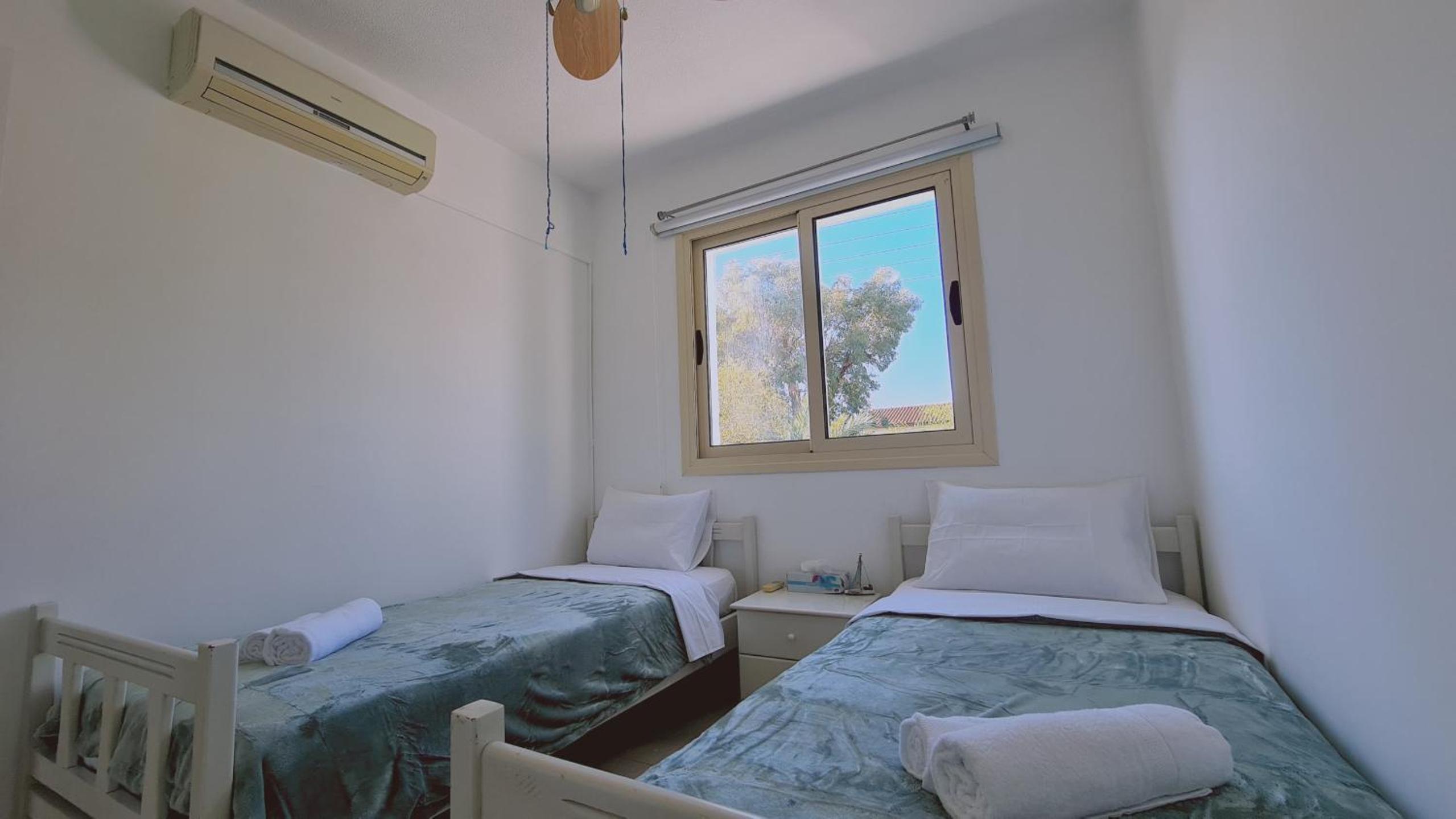 STAY Crystal Waves Maisonette