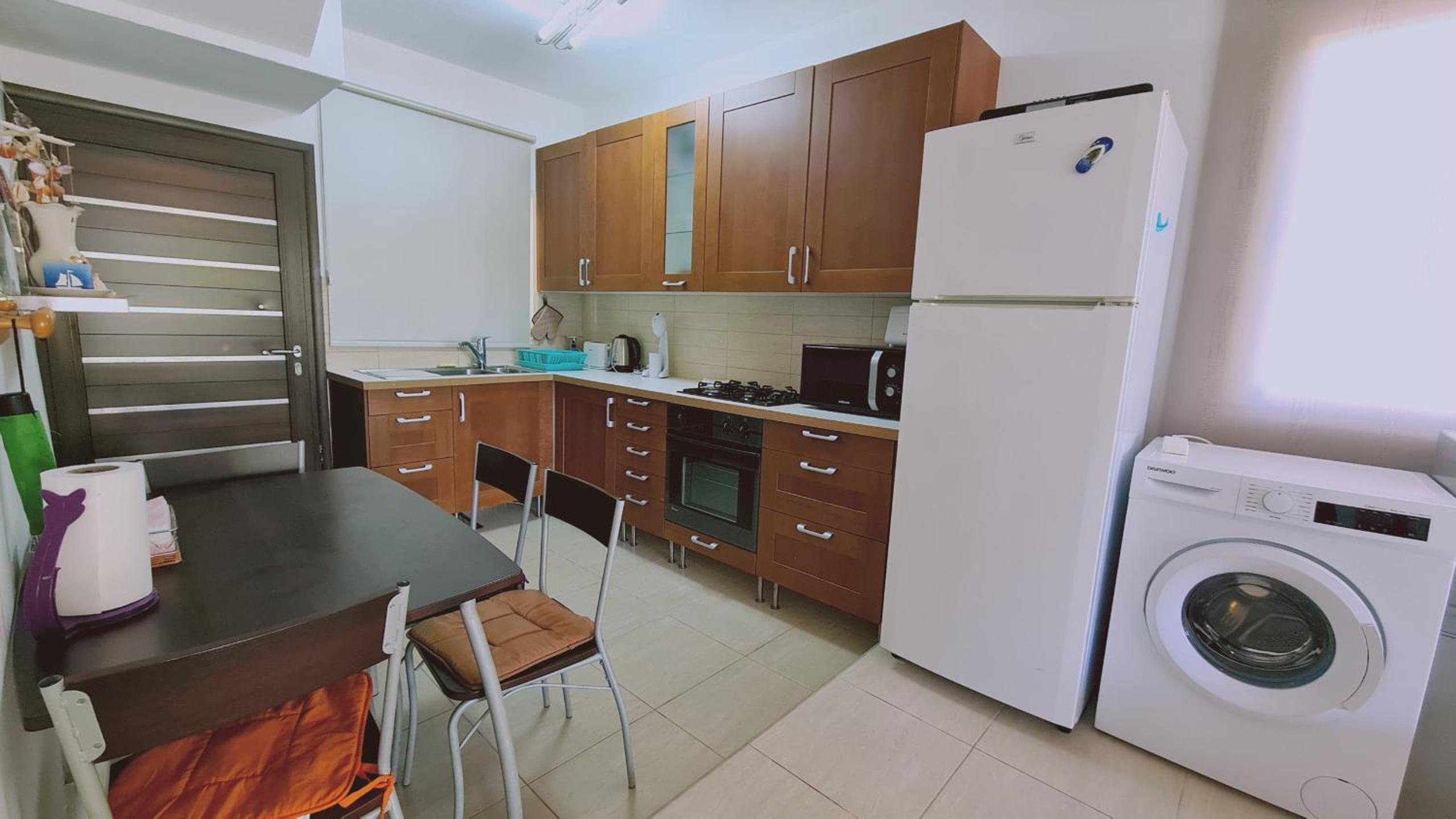 STAY Crystal Waves Maisonette