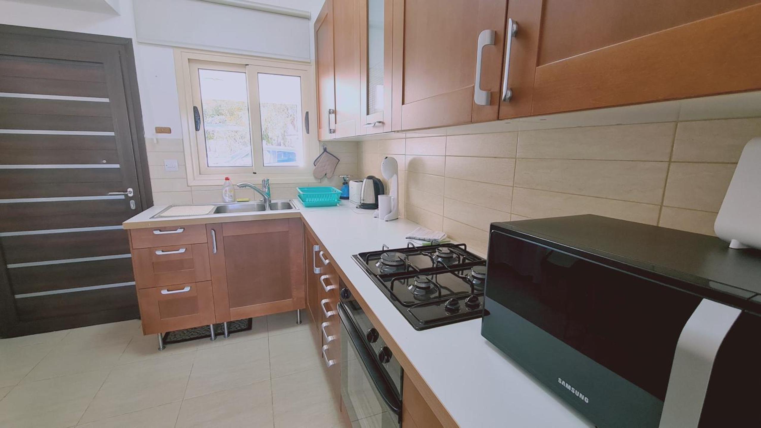 STAY Crystal Waves Maisonette