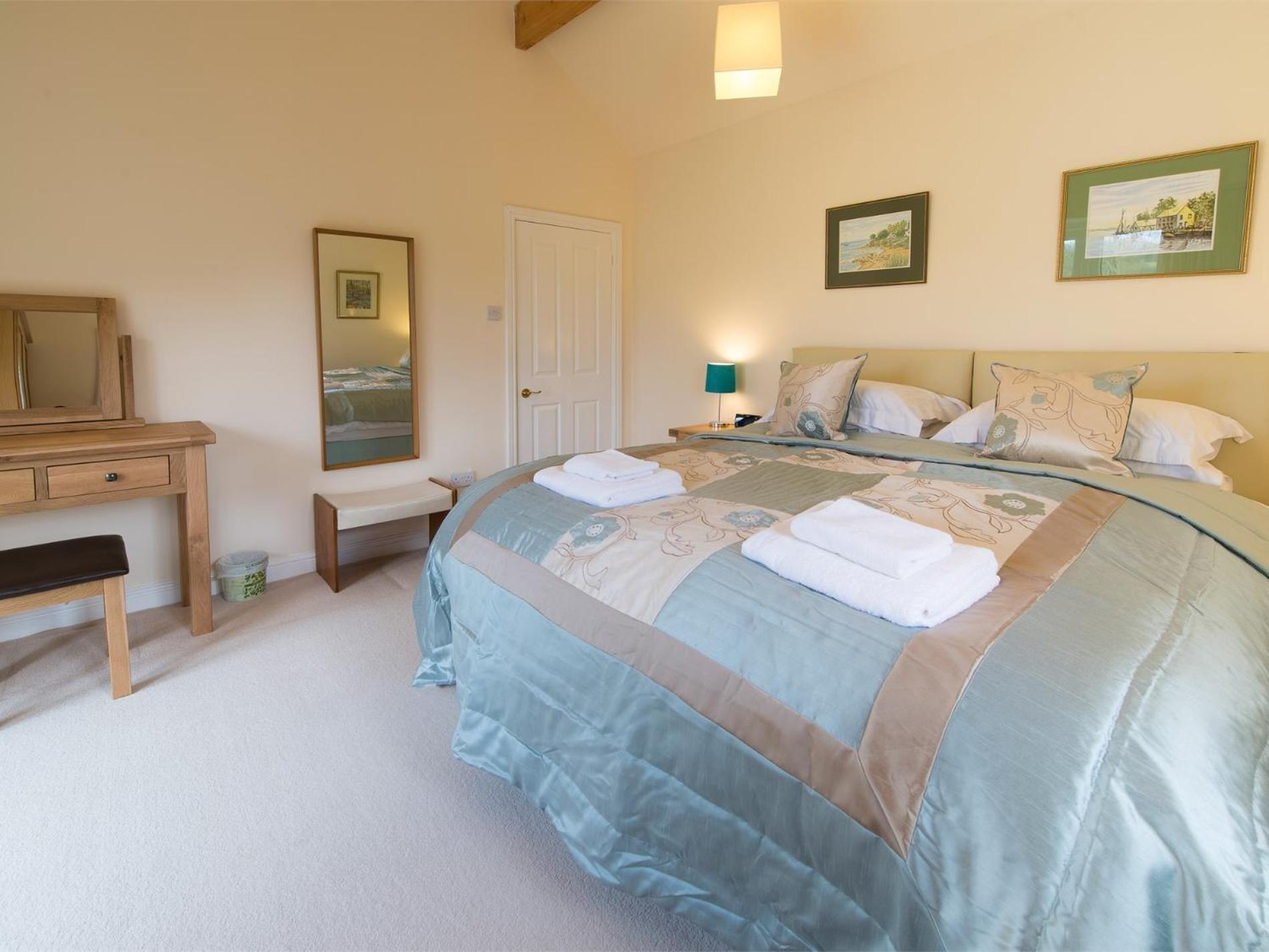 2 Bed in Harrogate oc-hh087 view 4