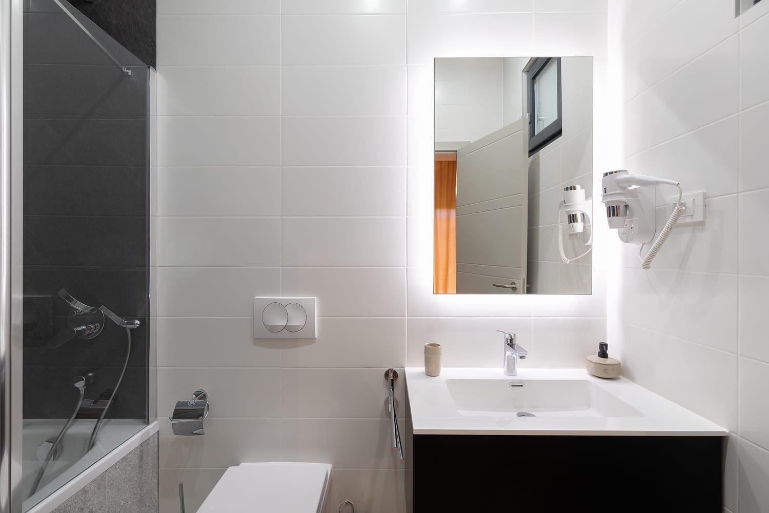 Villa Tiki in Medulin for 16 person with heated pool & sauna only 1 km from the beach view 4