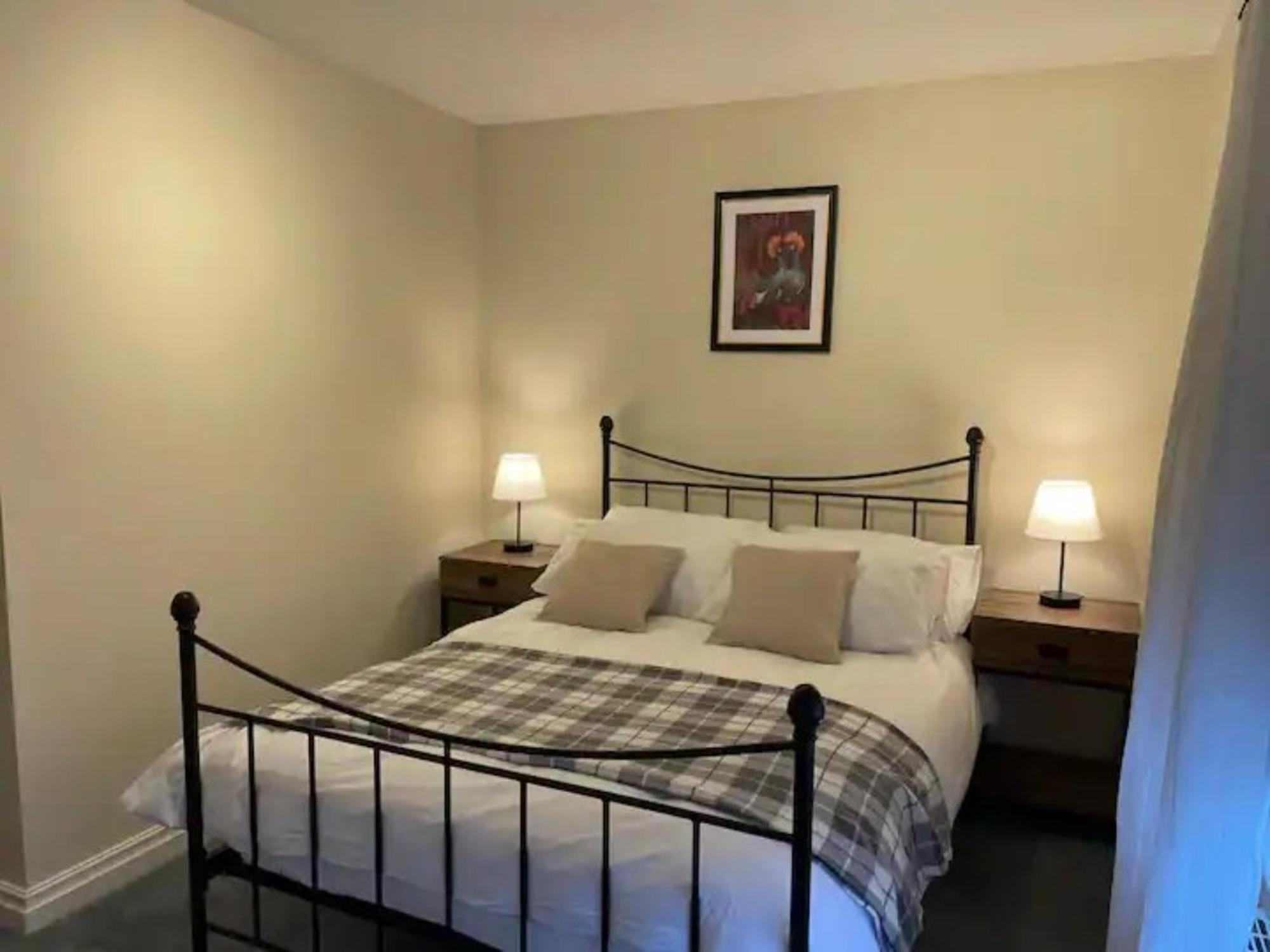 Glossop Retreat - Pet Friendly Perfect for 6