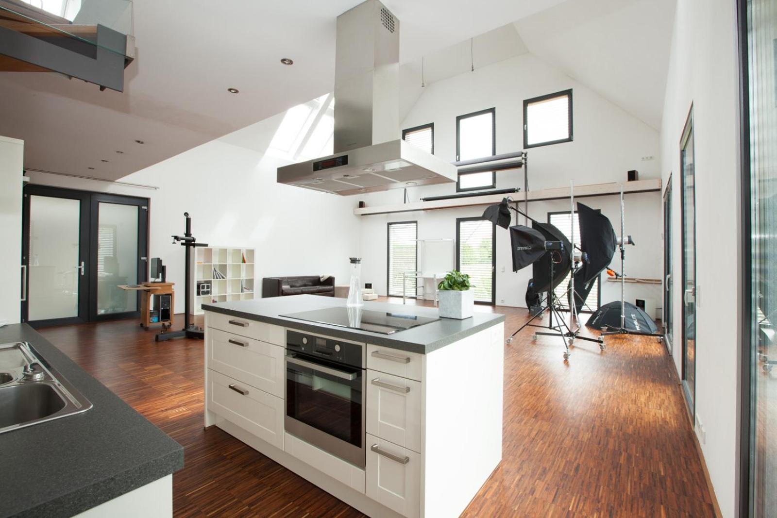 Kreatives Studio mit Galerie