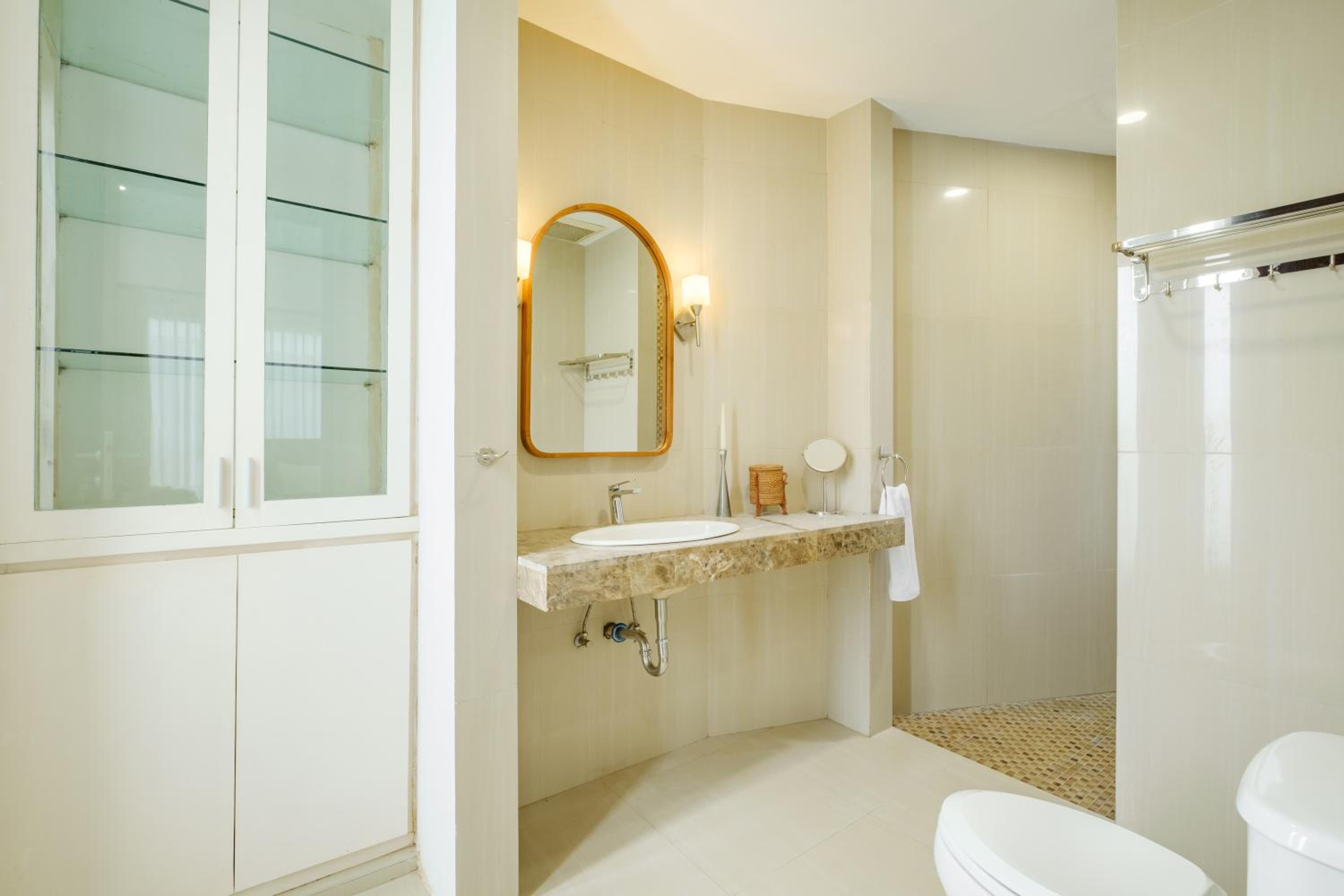 Annindra Suites