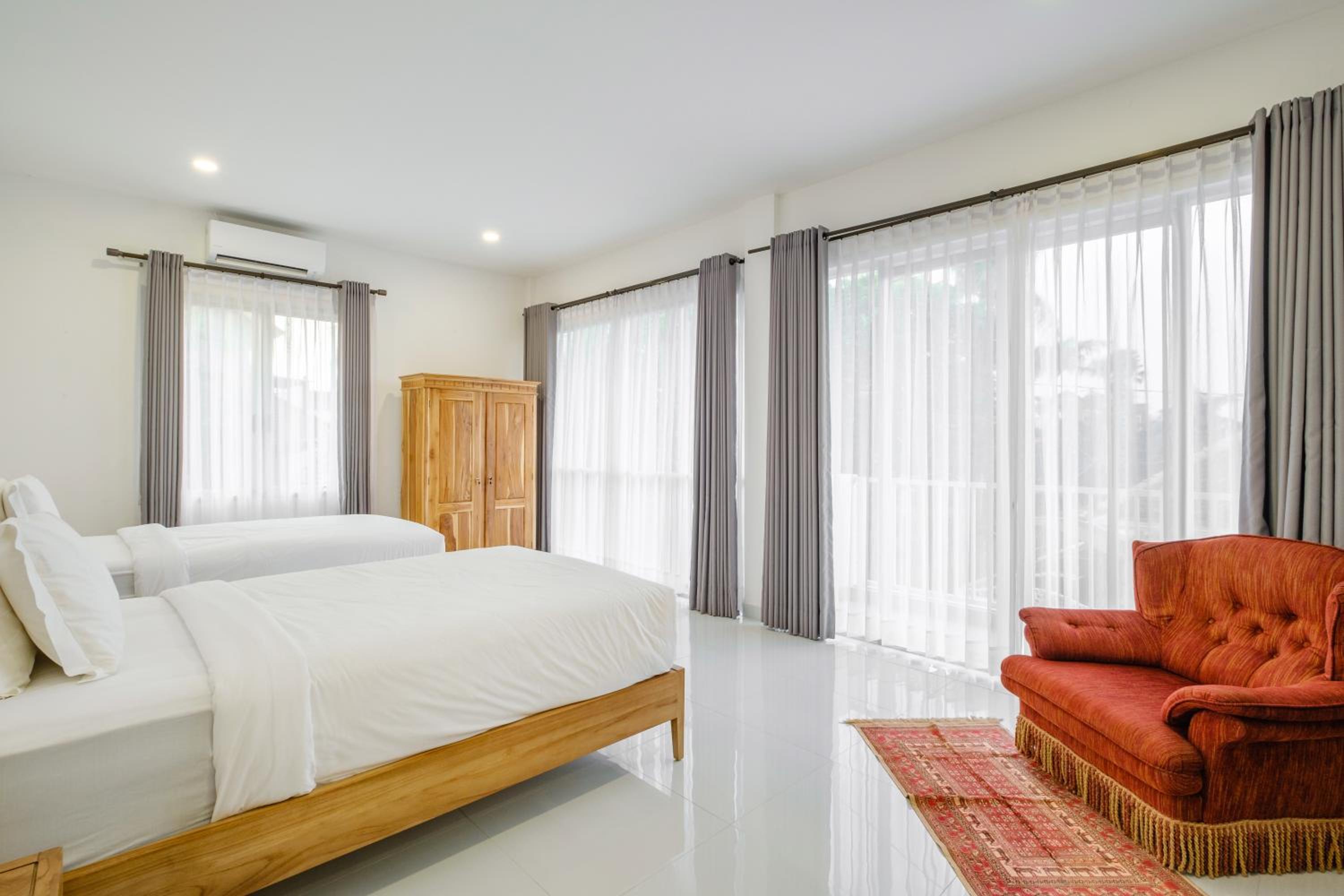 Annindra Suites