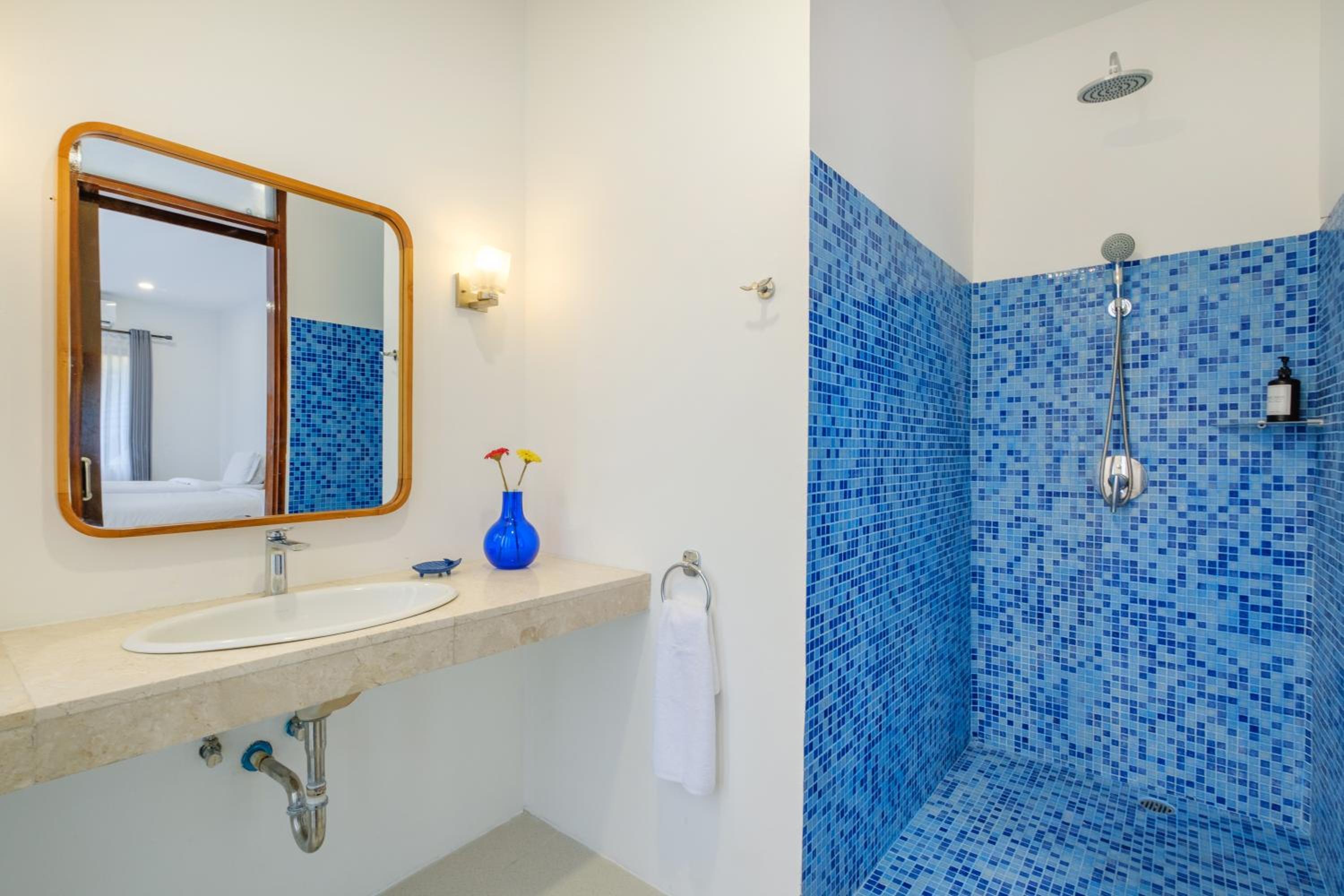 Annindra Suites