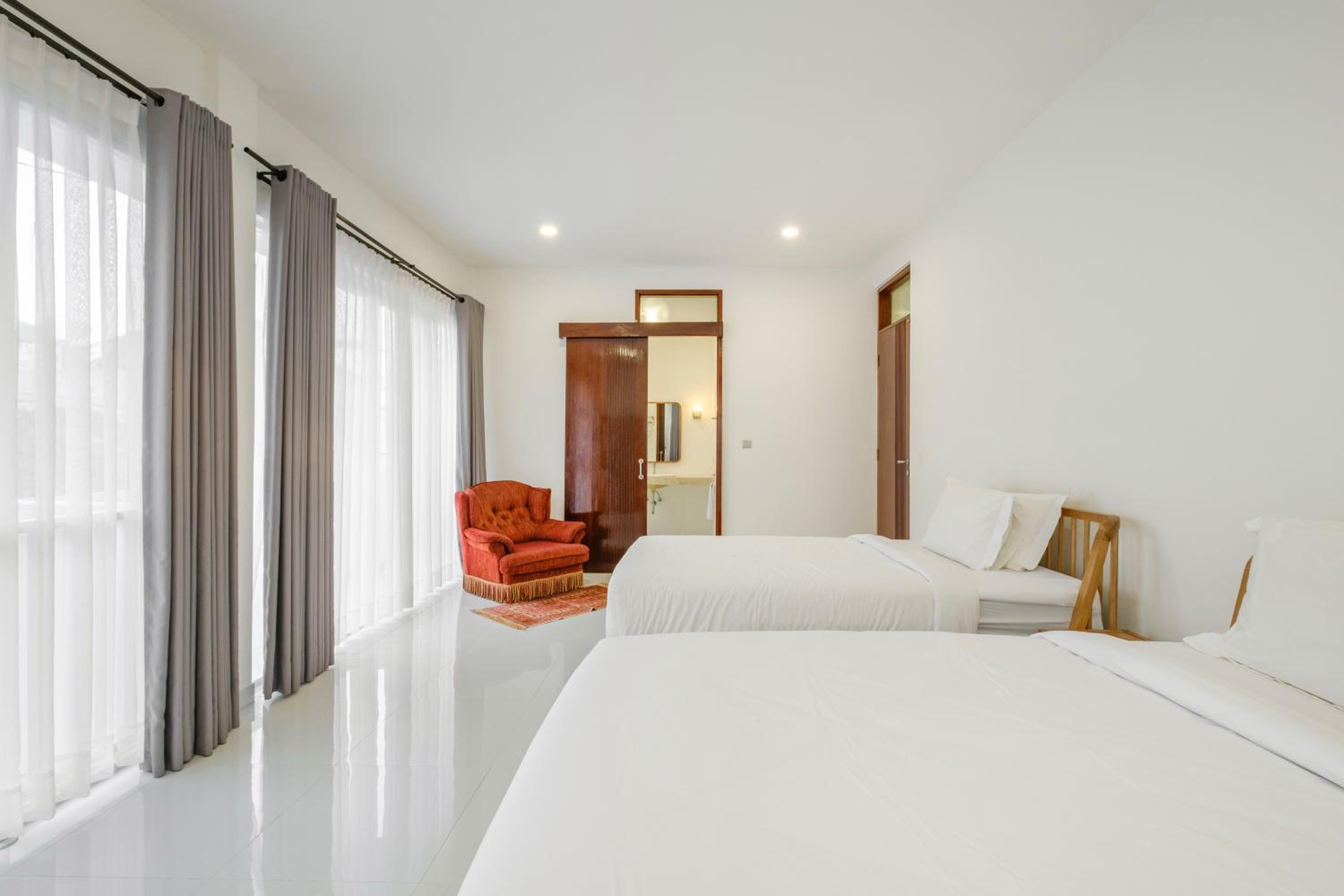 Annindra Suites