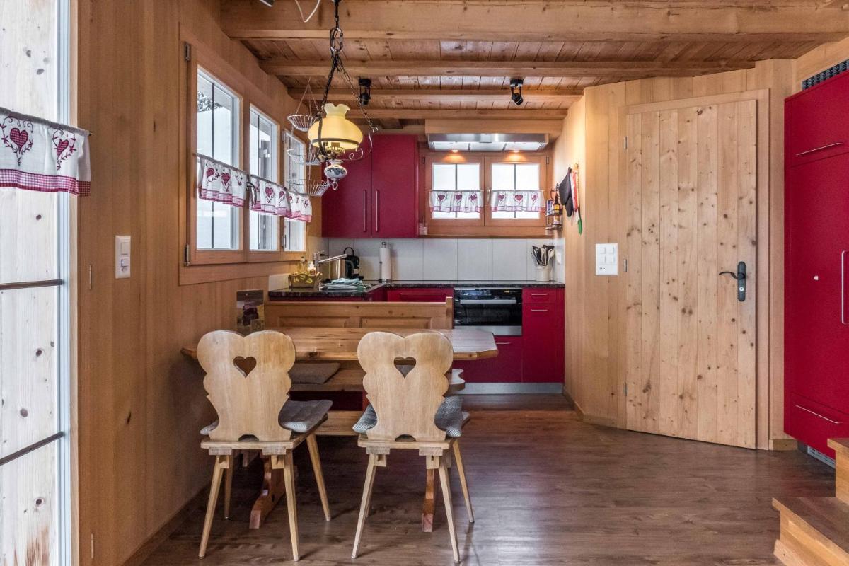 Eigerhome - The Cottage mit Wellness - GRIWA RENT AG