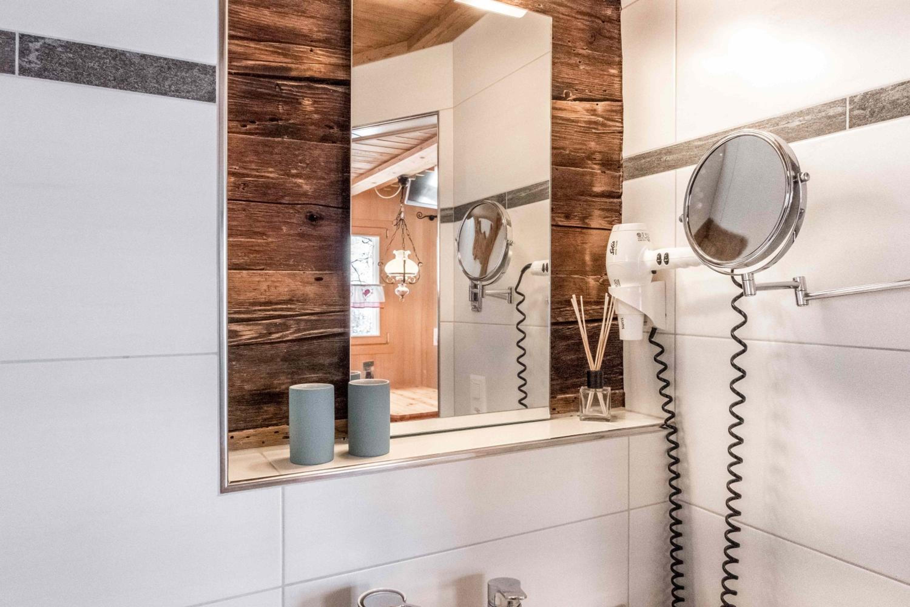 Eigerhome - The Cottage mit Wellness - GRIWA RENT AG