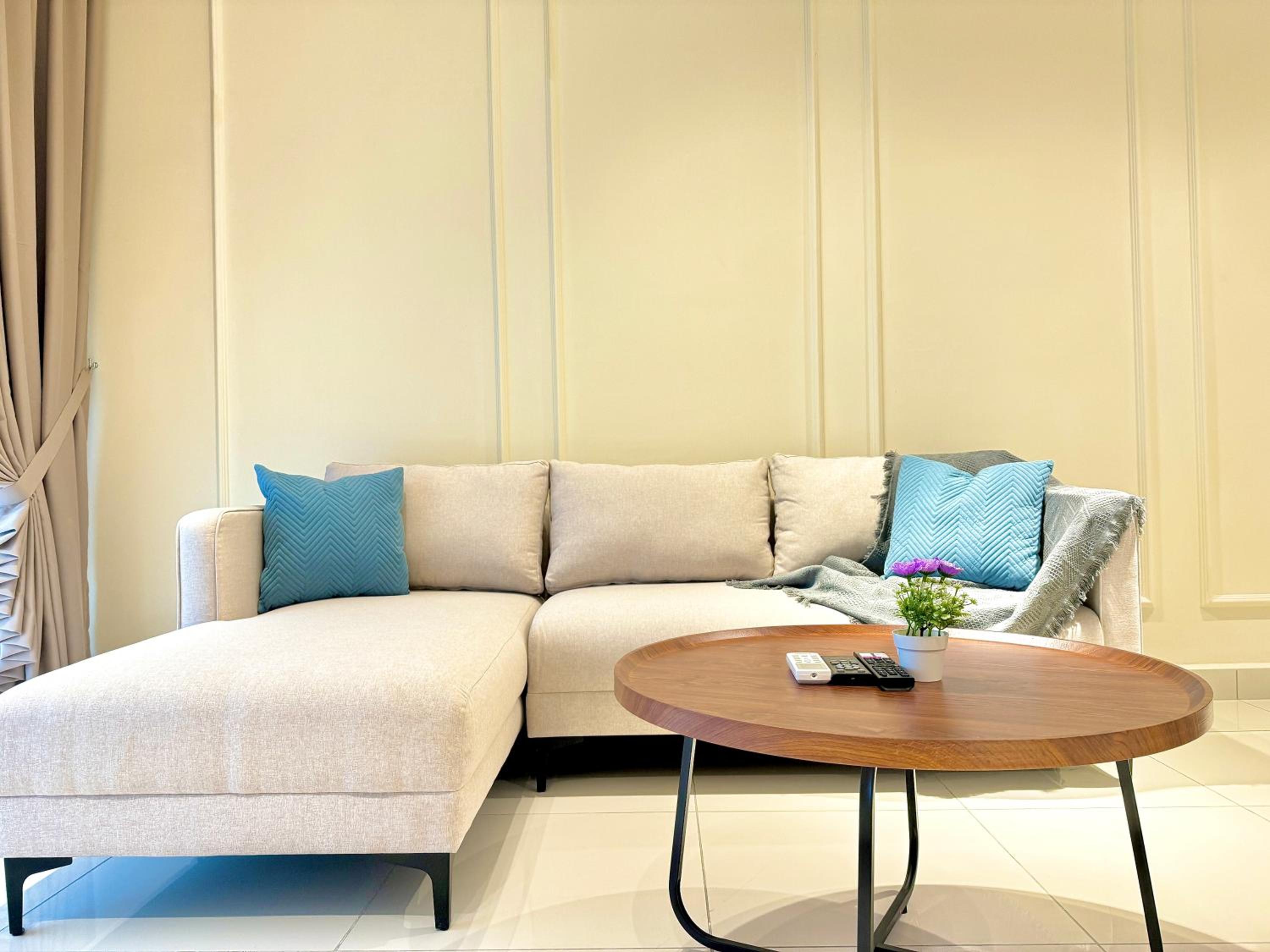 Mosaic Southkey Mid Valley by Luxecocoo CK Johor Bahru