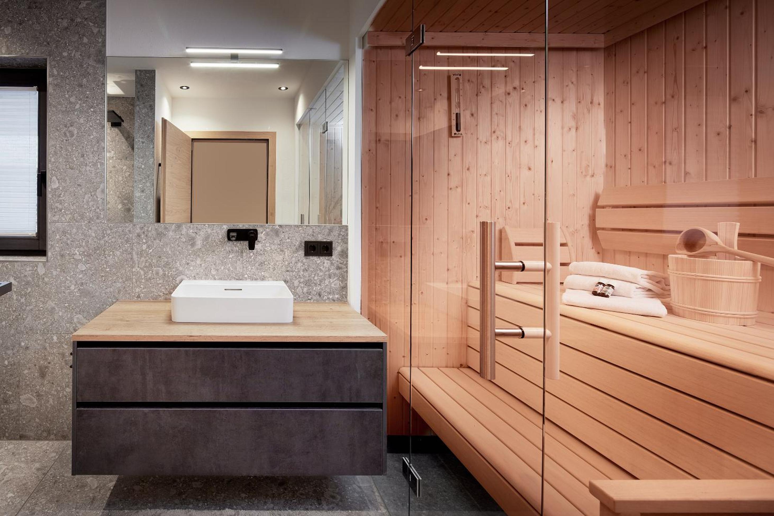 Alpin Residenzen Eichenheim Aurach bei Kitzbühel by Alpina-Holiday