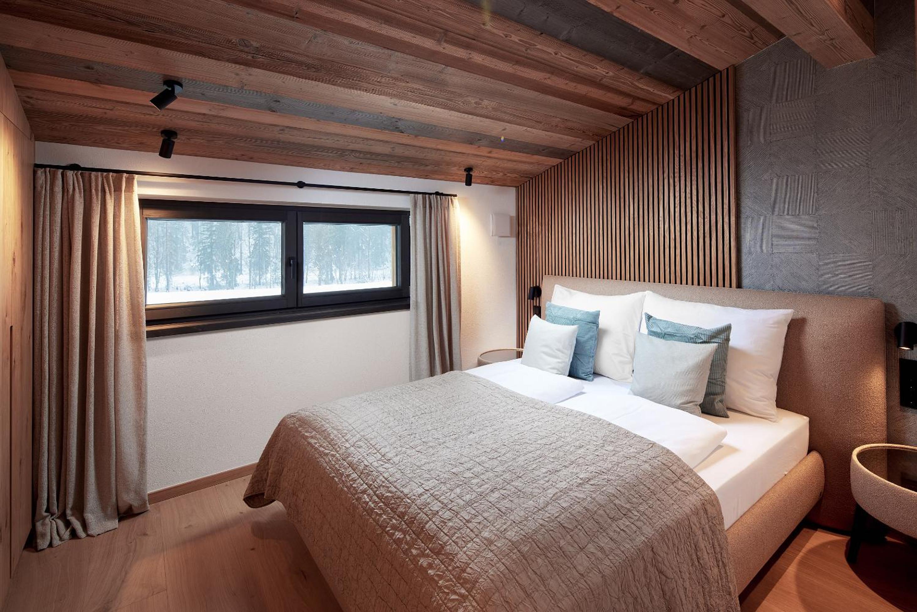 Alpin Residenzen Eichenheim Aurach bei Kitzbühel by Alpina-Holiday