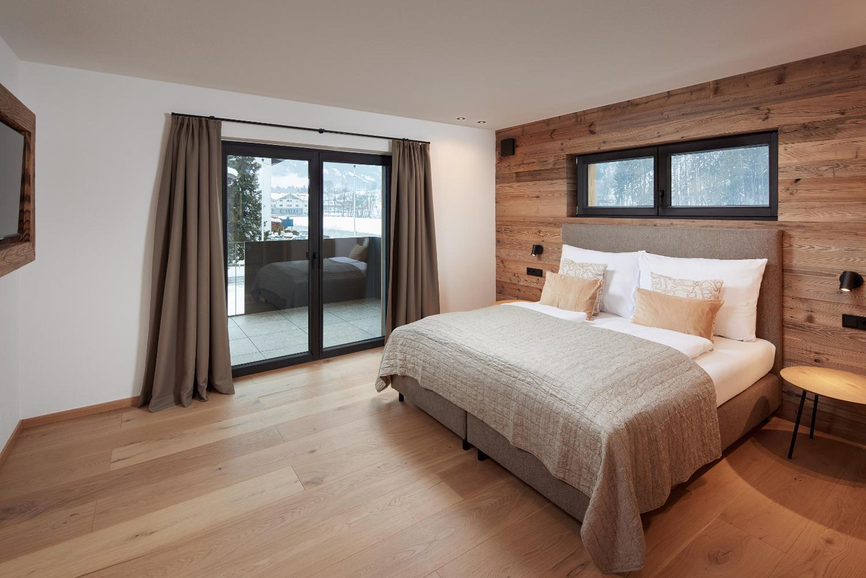 Alpin Residenzen Eichenheim Aurach bei Kitzbühel by Alpina-Holiday