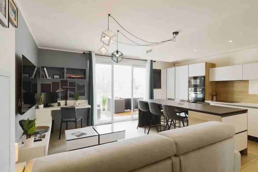 Q&R Renting - Appartement luxueux et Suites Design - Parking AC Mer