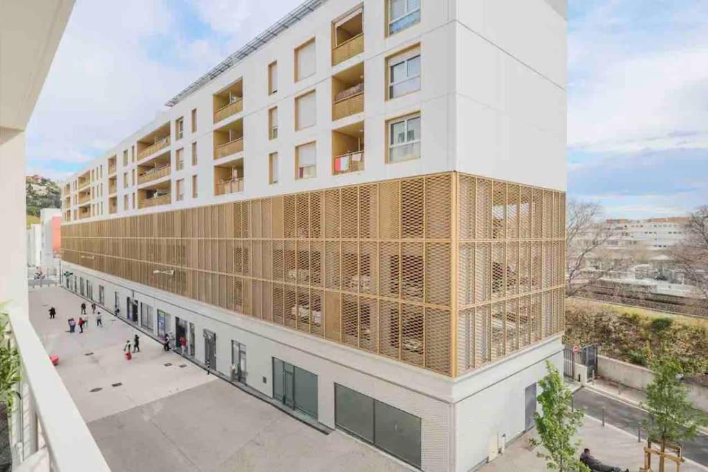 Q&R Renting - Appartement luxueux et Suites Design - Parking AC Mer