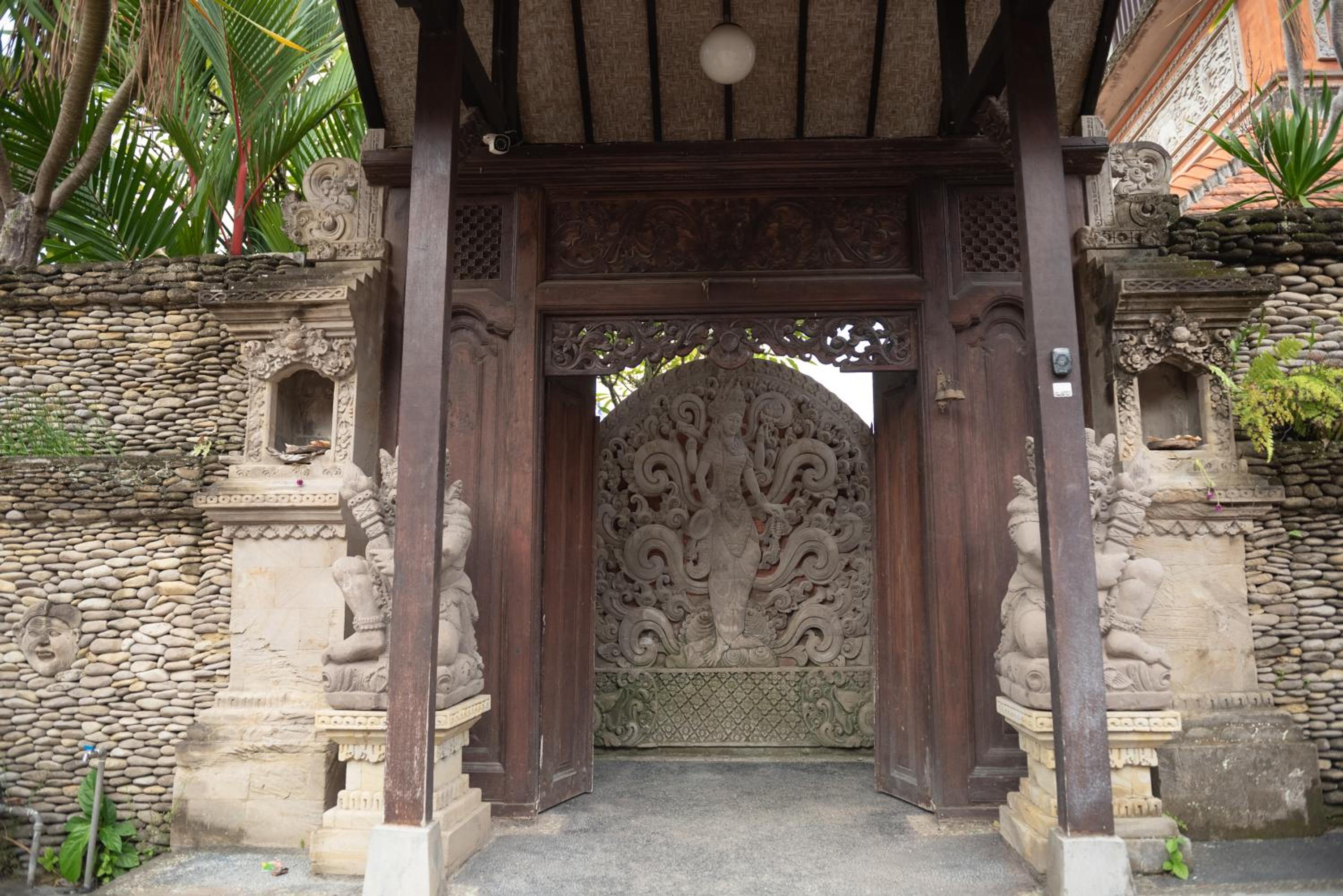Ubud Royal Villa view 2