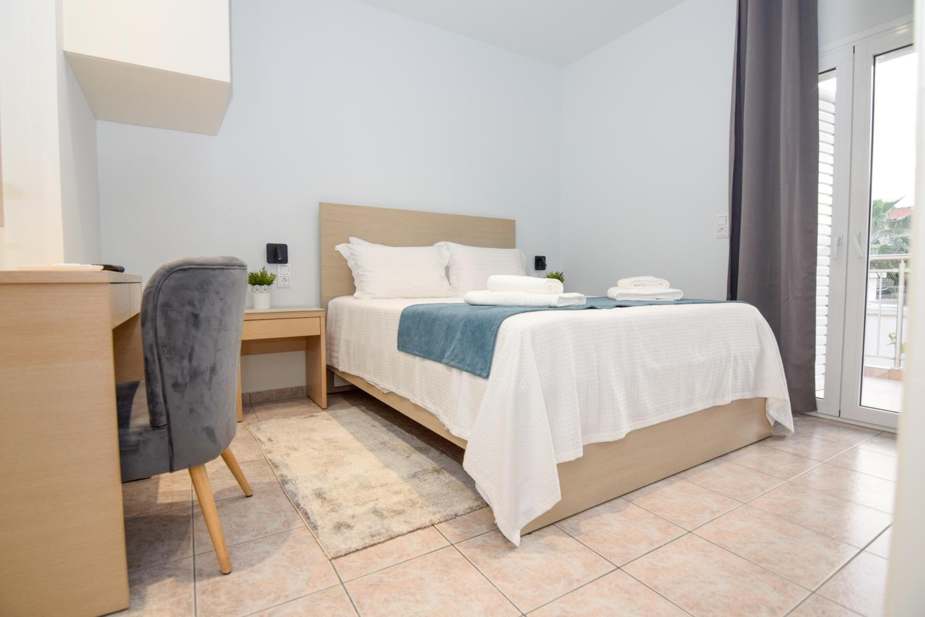 KATAKIS LUXURY APARTMENT