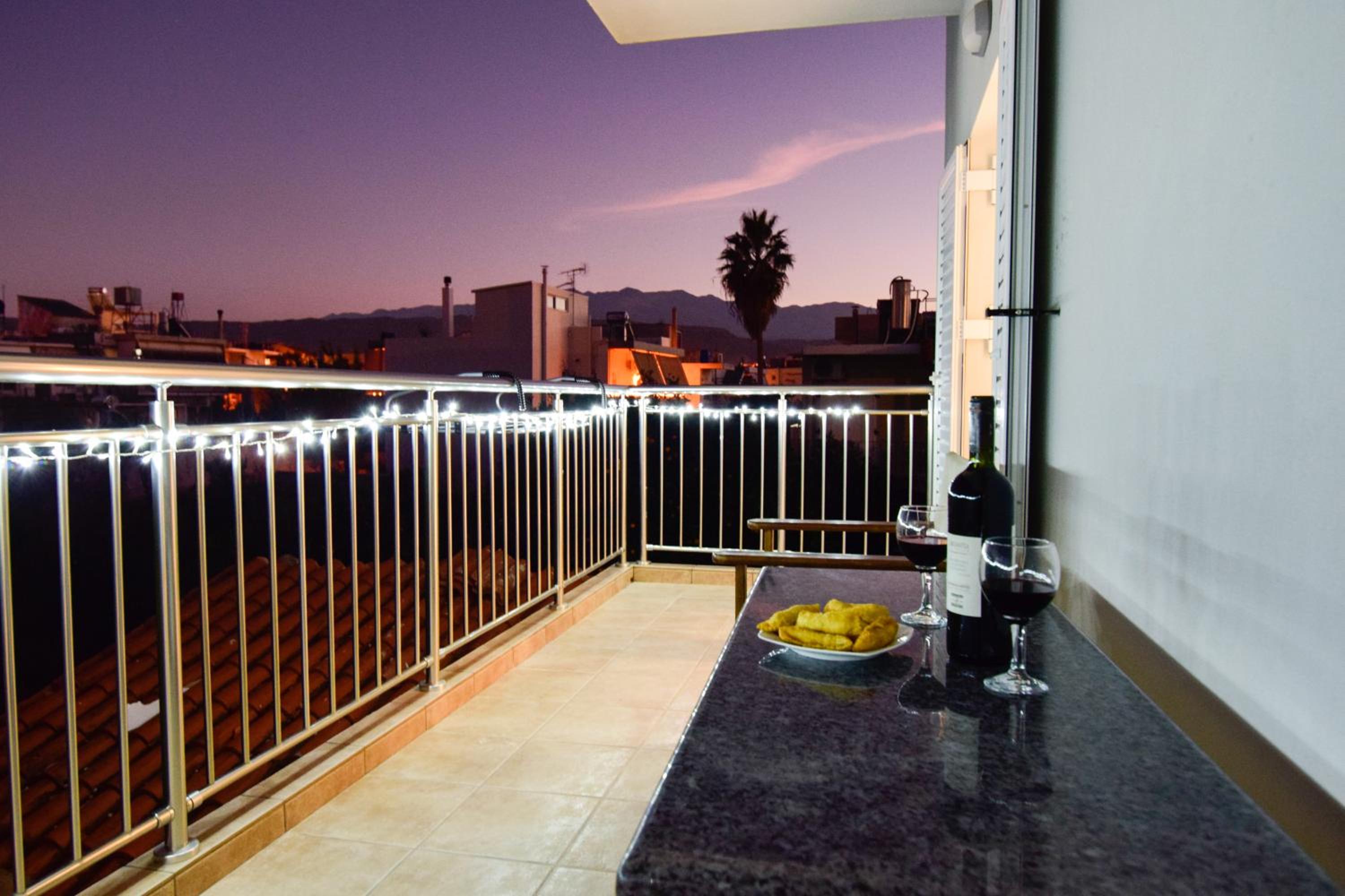 KATAKIS LUXURY APARTMENT
