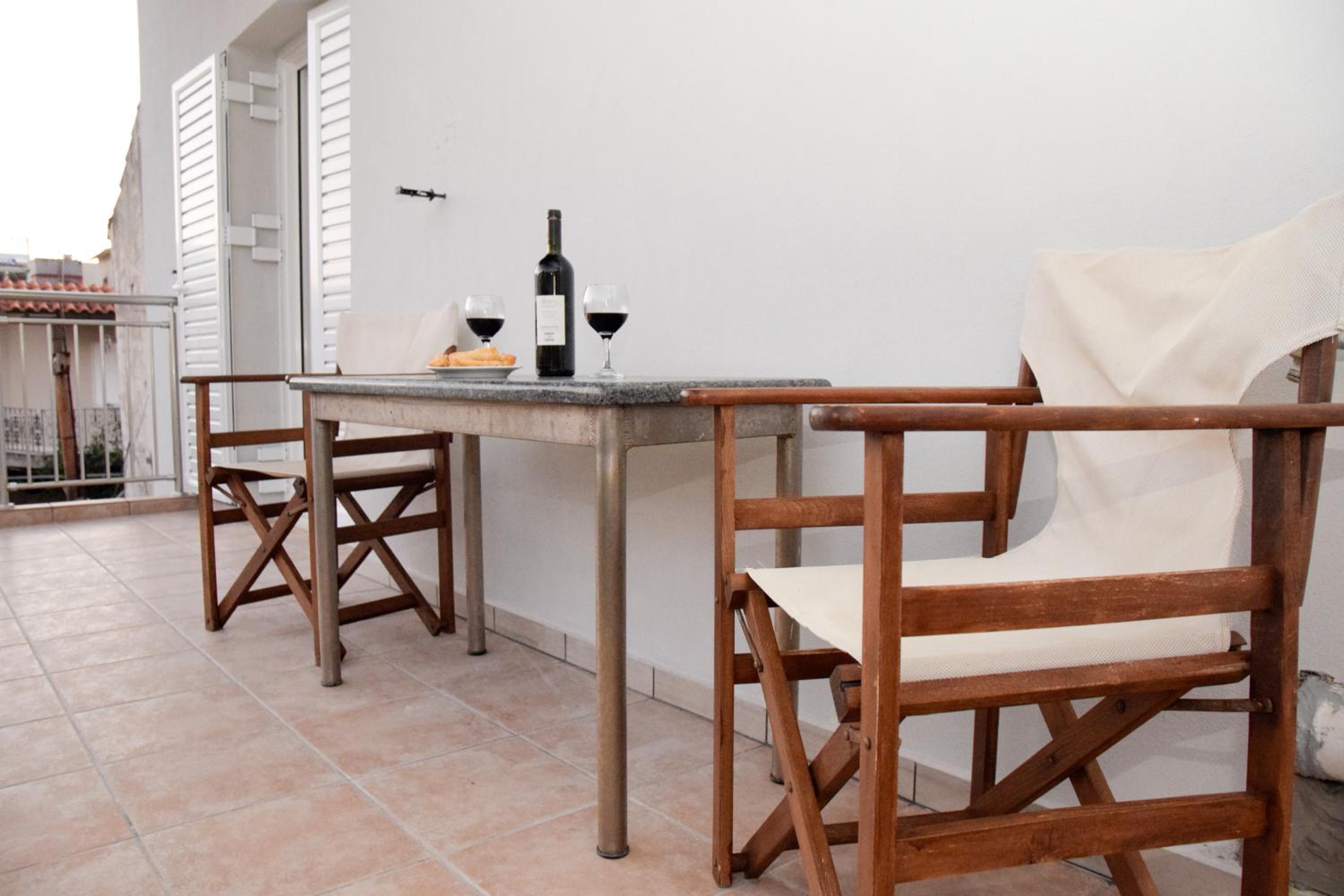 KATAKIS LUXURY APARTMENT