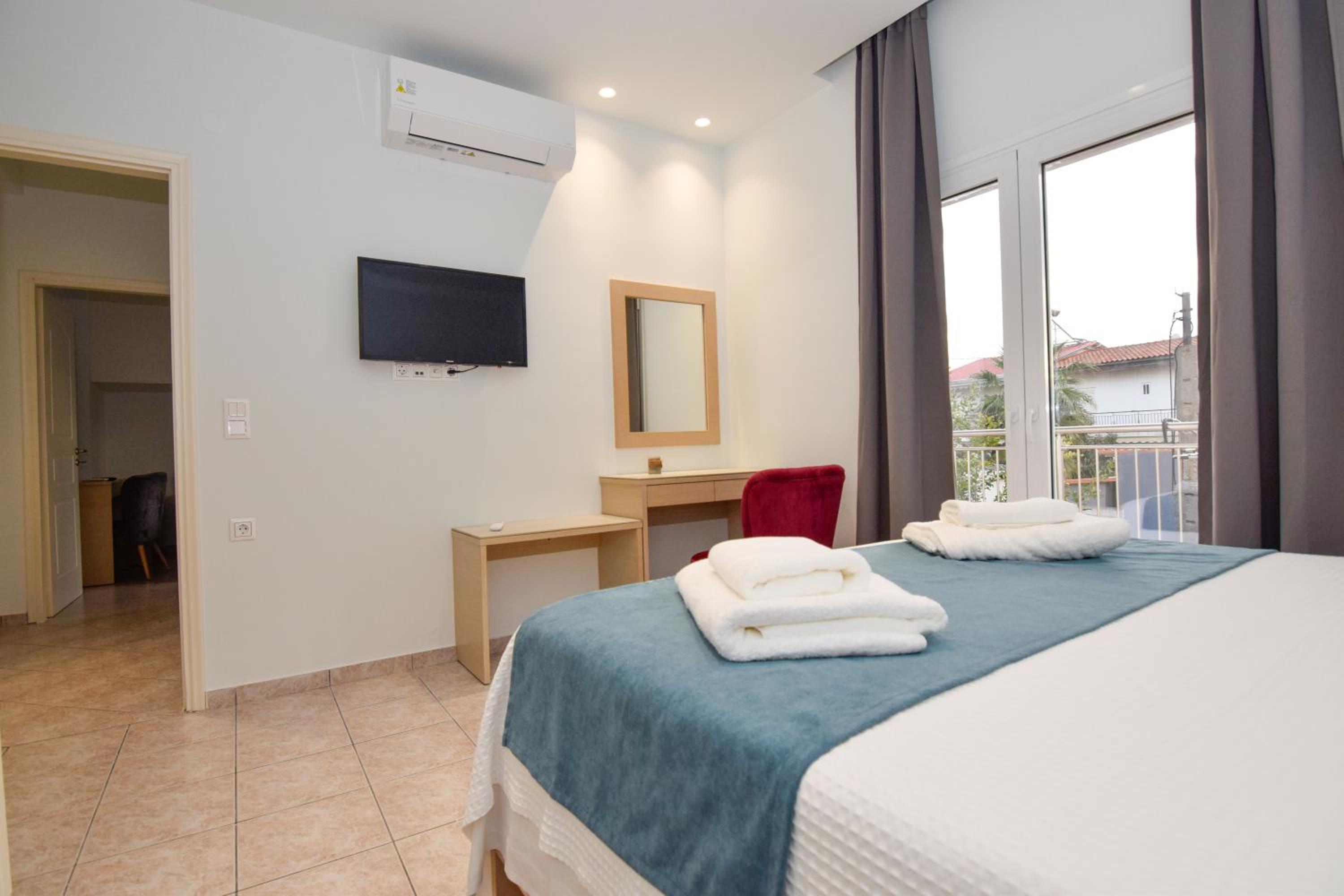 KATAKIS LUXURY APARTMENT