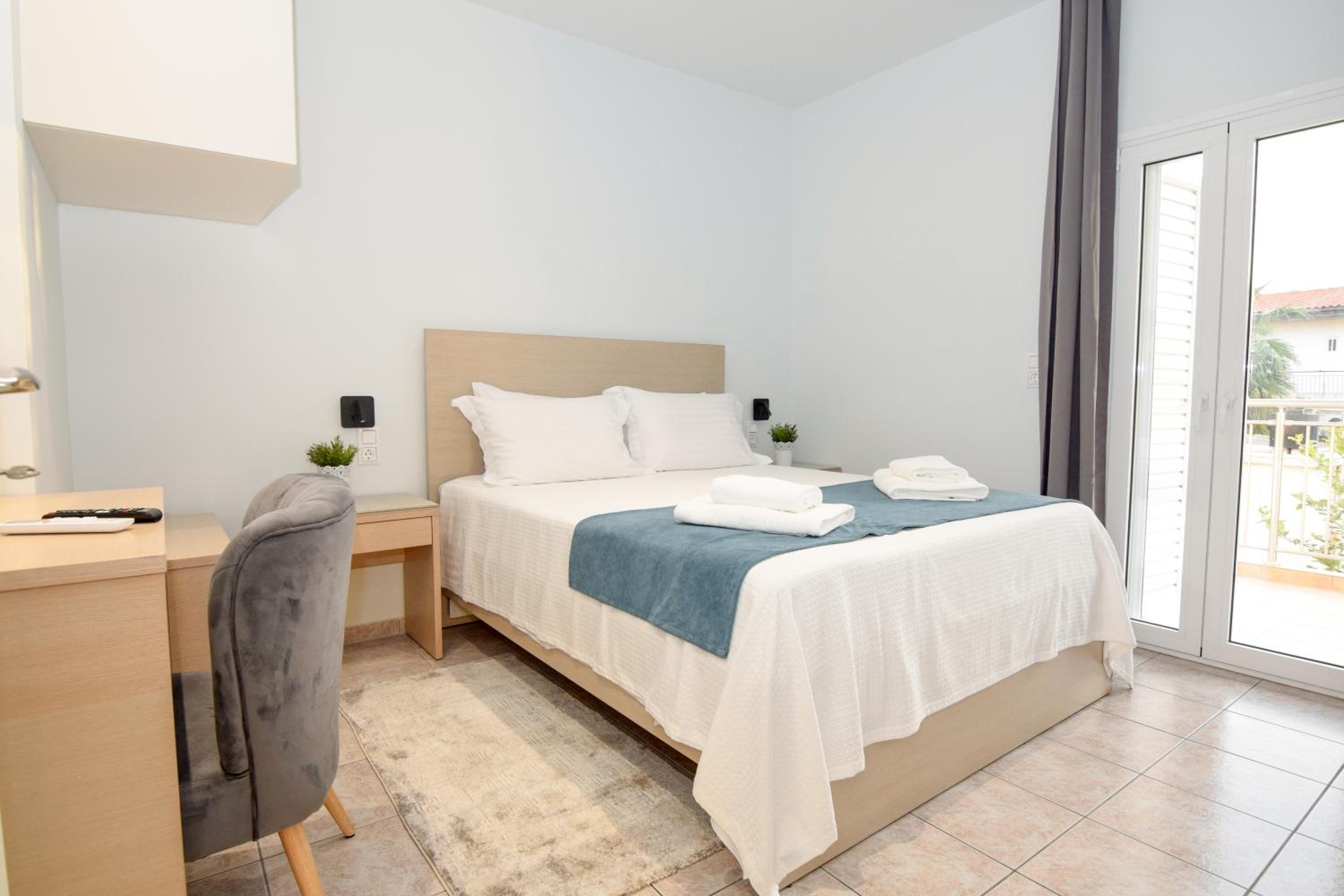 KATAKIS LUXURY APARTMENT