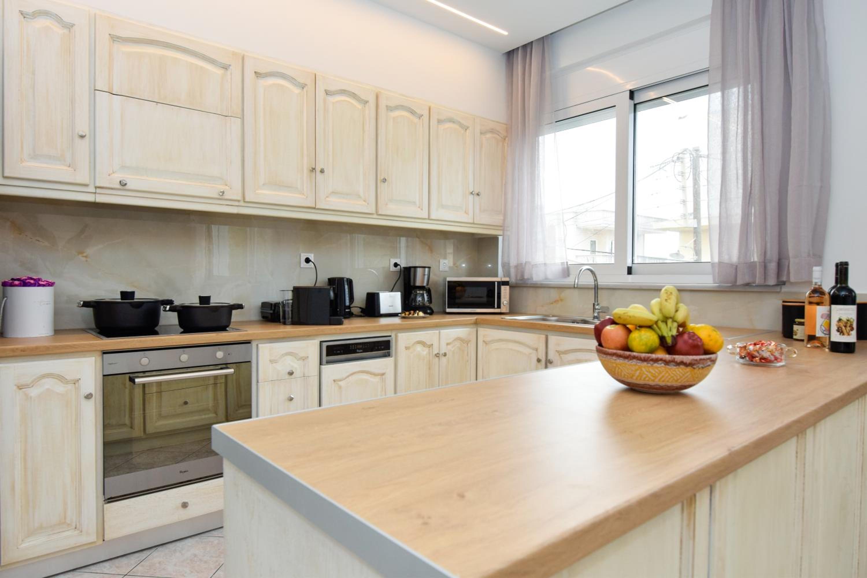 KATAKIS LUXURY APARTMENT
